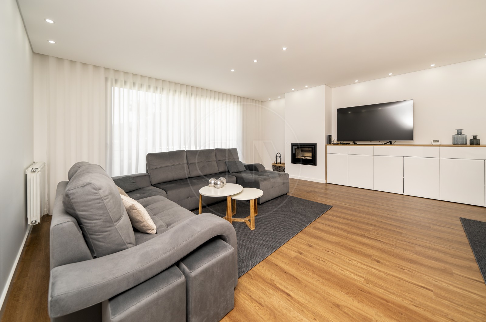 Moradia T3 para Venda em Póvoa de Lanhoso (Nossa Senhora do Amparo), Póvoa de Lanhoso, Braga - Sala (Imagem 4)