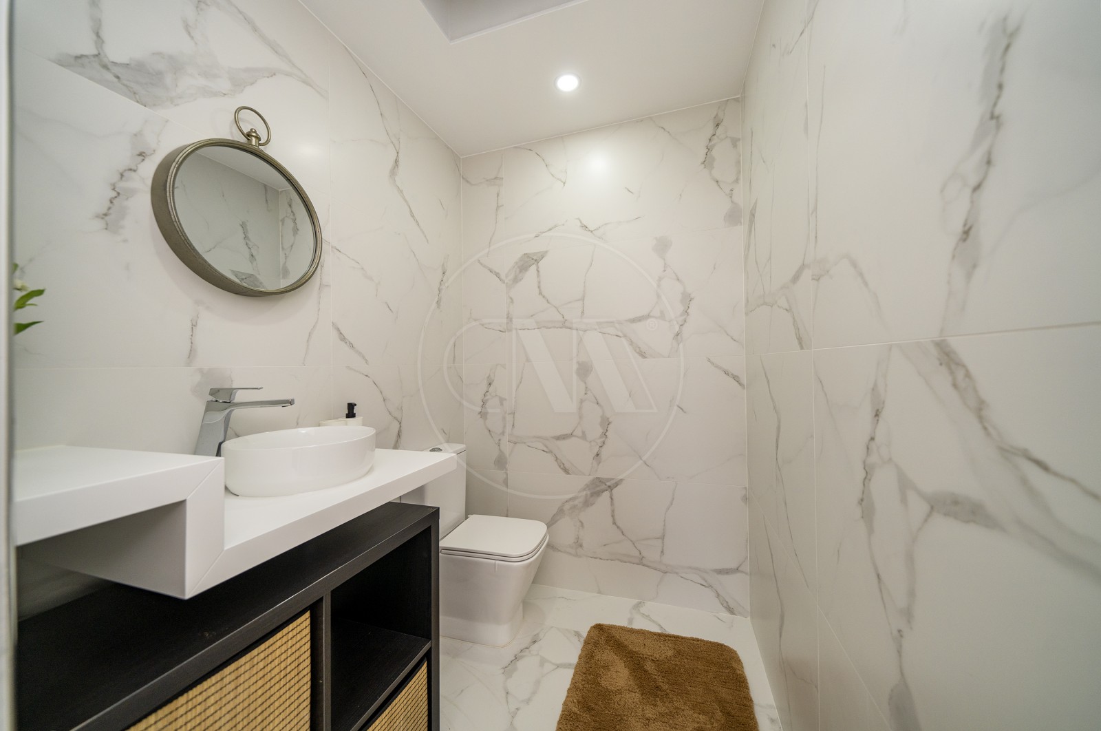 Moradia T3 para Venda em Póvoa de Lanhoso (Nossa Senhora do Amparo), Póvoa de Lanhoso, Braga - Casa de banho (Imagem 1)