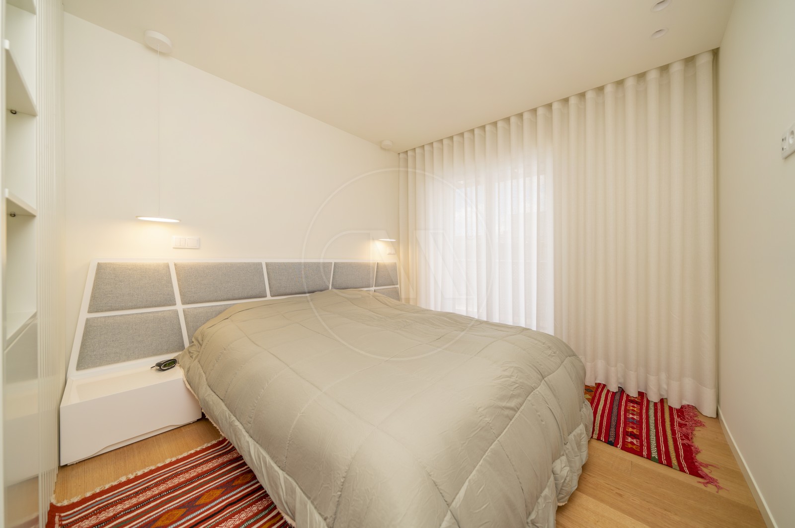 Apartment T4 for For sale in Vila Nova de Famalicão e Calendário, Vila Nova de Famalicão, Braga - Suite (Imagem 4)