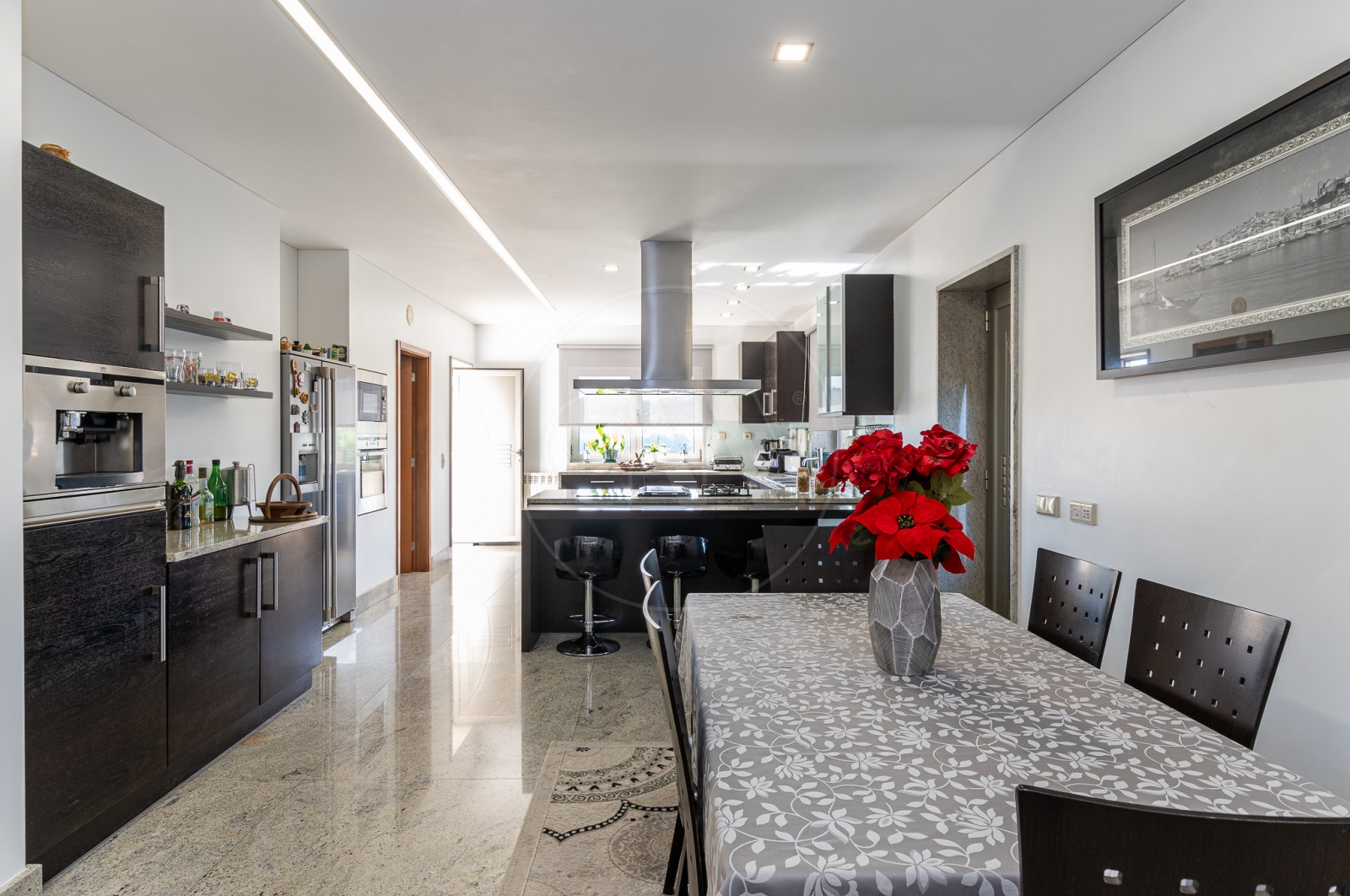 House T3 for For sale in Torrados e Sousa, Felgueiras, Porto - Cozinha (Imagem 3)