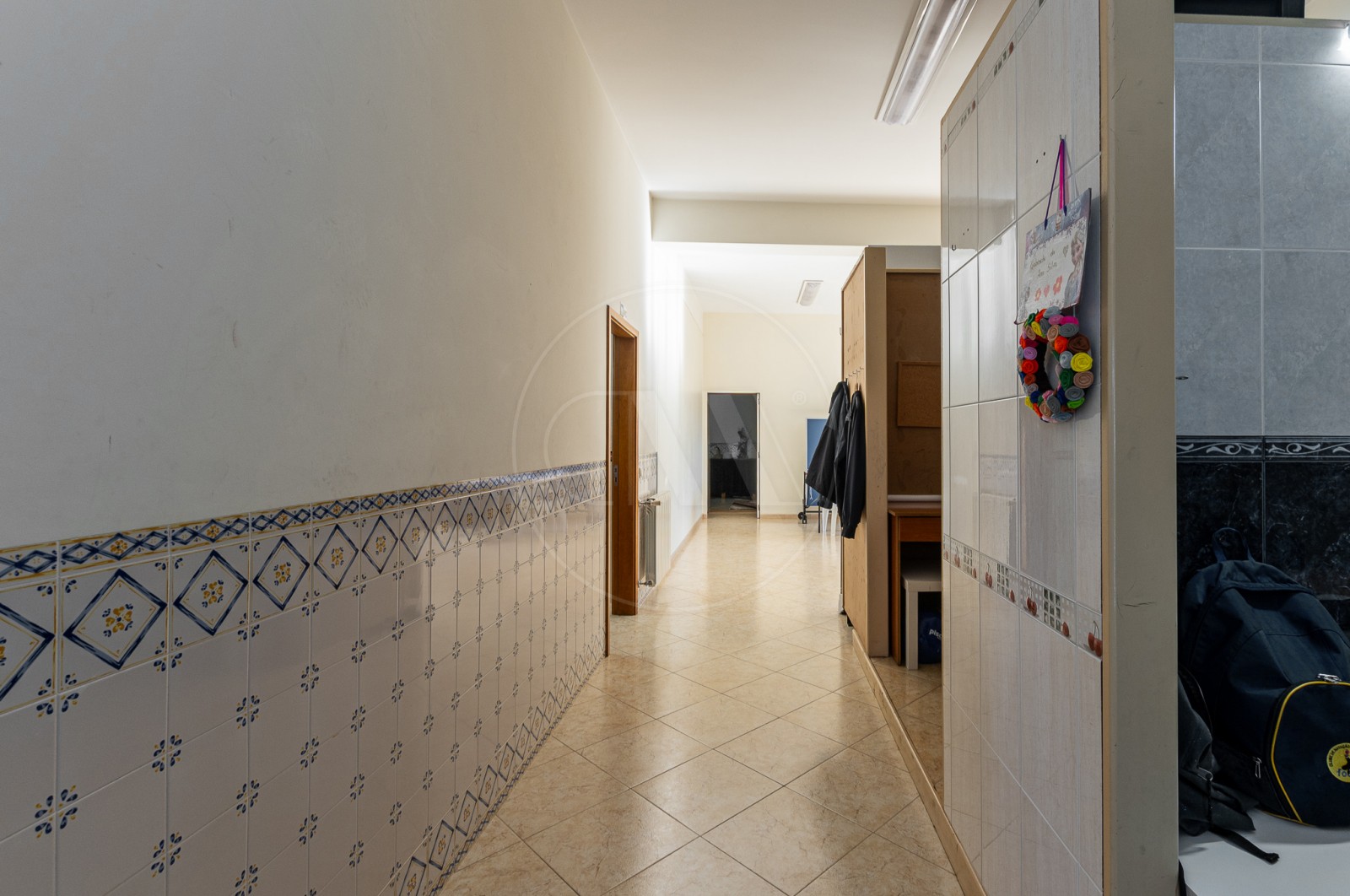 House T3 for For sale in Torrados e Sousa, Felgueiras, Porto - Corredor (Imagem 3)