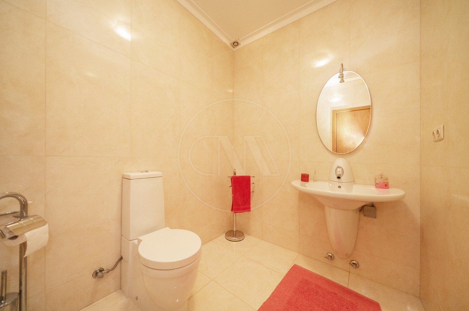 Moradia T8 para Venda em Palmeira, Braga, Braga - Casa de banho (Imagem 1)