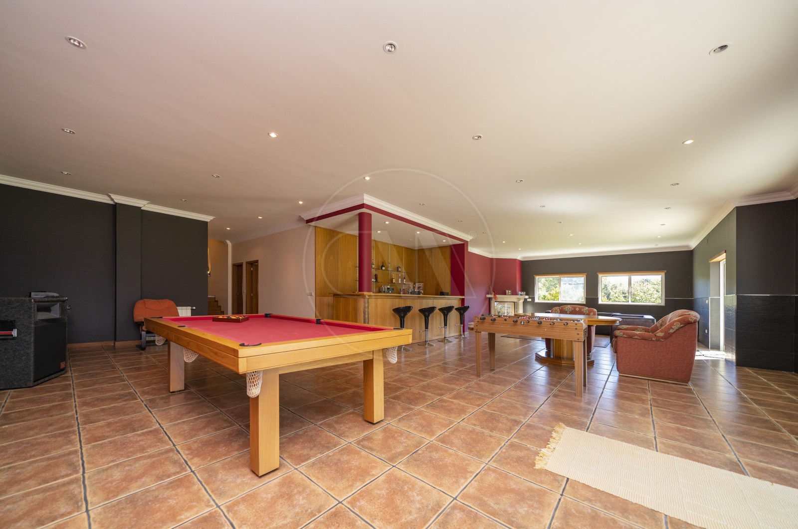 Moradia T8 para Venda em Palmeira, Braga, Braga - Sala (Imagem 3)