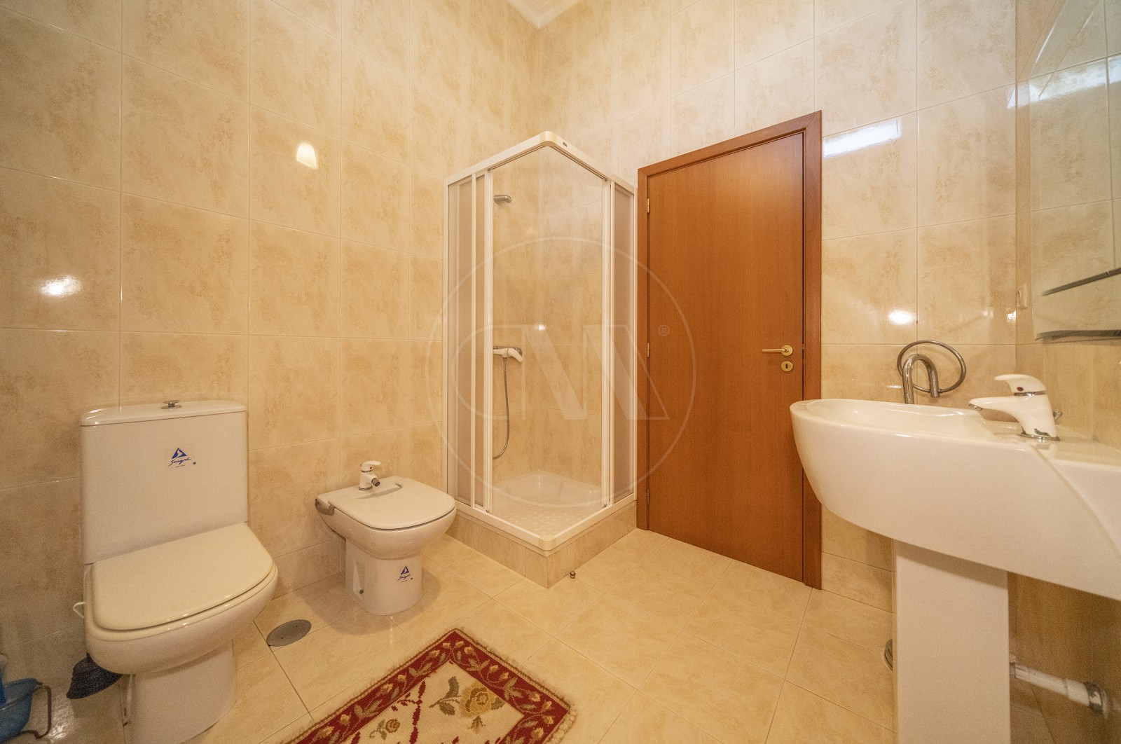 Moradia T8 para Venda em Palmeira, Braga, Braga - Casa de banho (Imagem 8)