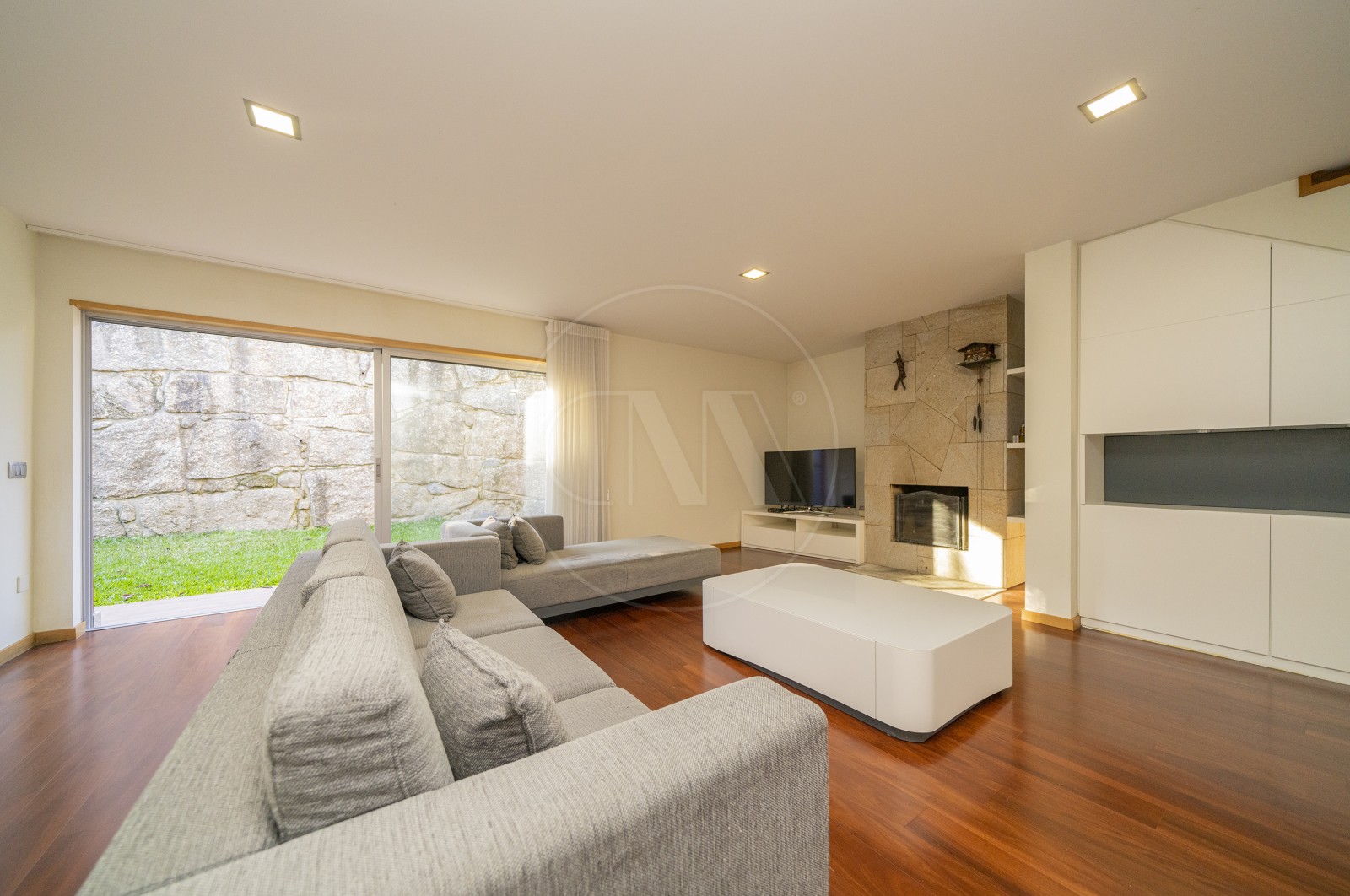 Moradia T3 para Venda em Lamas, Braga, Braga - Sala (Imagem 3)