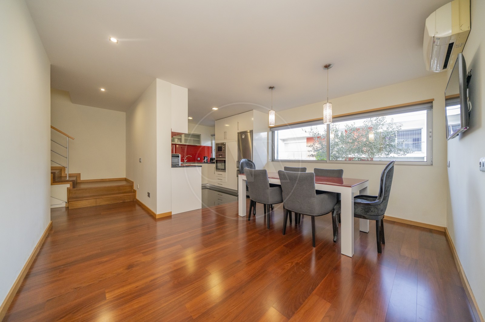 Moradia T3 para Venda em Lamas, Braga, Braga - Sala de jantar (Imagem 1)