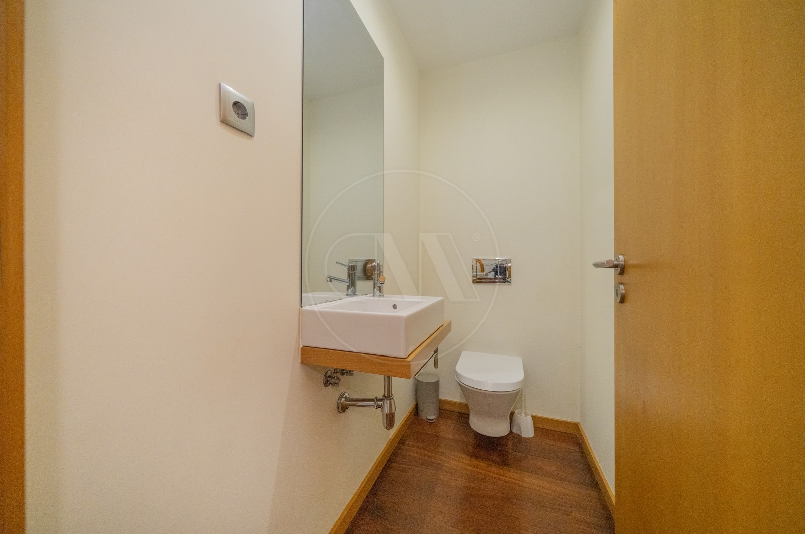 Moradia T3 para Venda em Lamas, Braga, Braga - Casa de banho (Imagem 1)