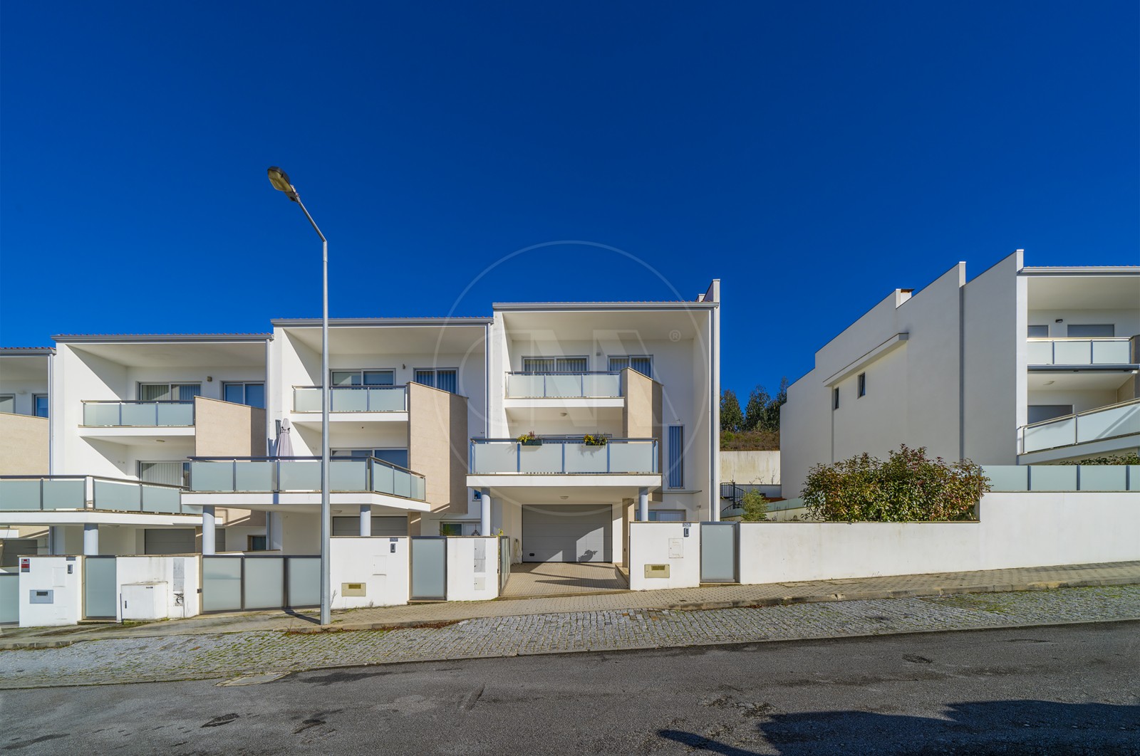 Moradia T3 para Venda em Lomar e Arcos, Braga, Braga - Fachada (Imagem 4)