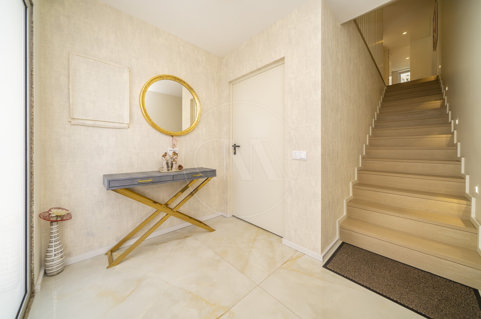 Moradia T3 para Venda em Lomar e Arcos, Braga, Braga - Hall de entrada (Imagem 1)