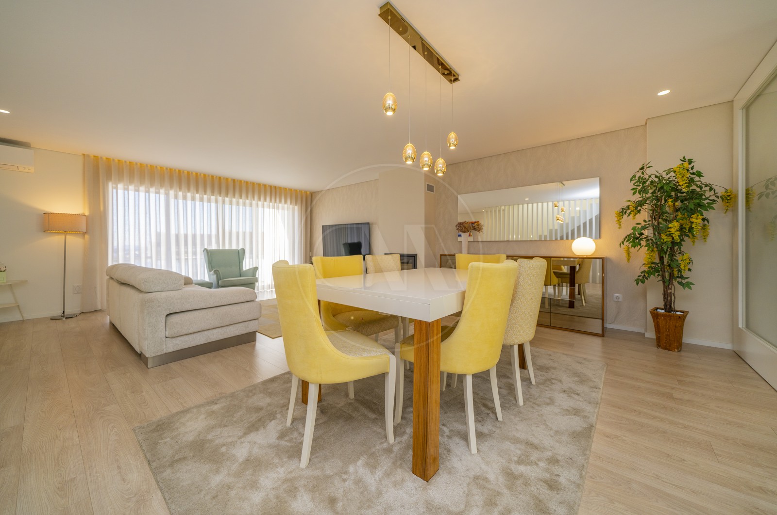 Moradia T3 para Venda em Lomar e Arcos, Braga, Braga - Sala de jantar (Imagem 1)