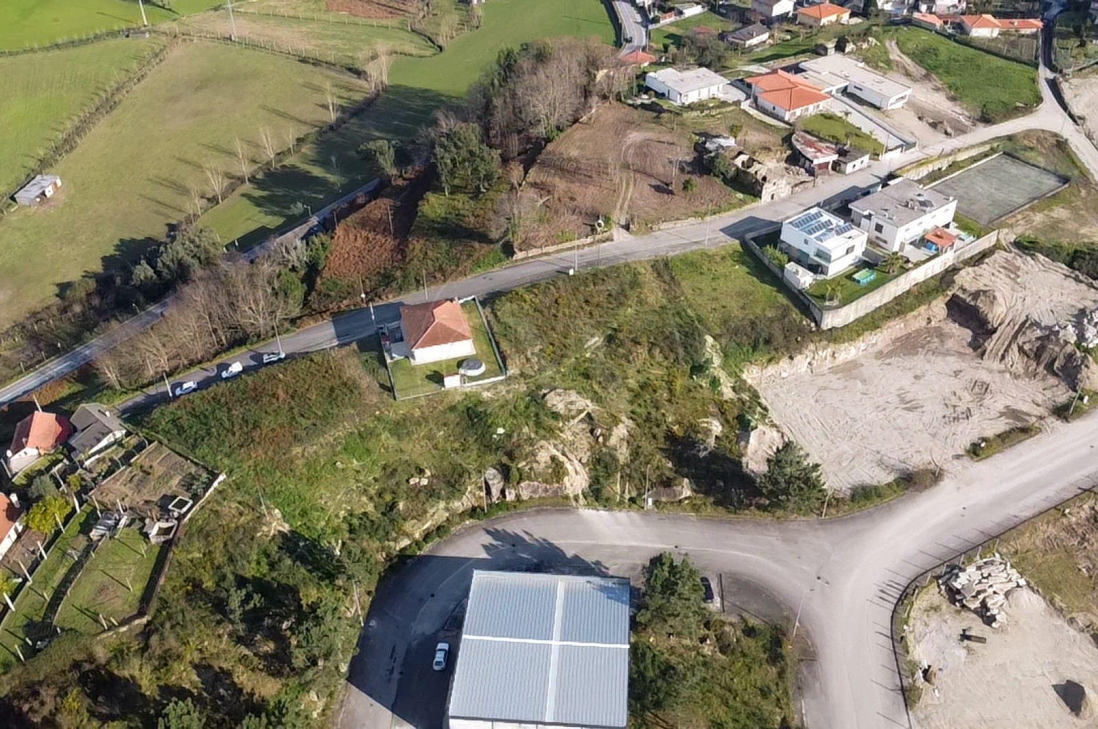Terreno Urbano para Venda em Monsul, Póvoa de Lanhoso, Braga - Área envolvente (Imagem 15)