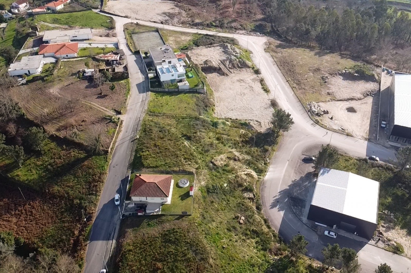 Terreno Urbano para Venda em Monsul, Póvoa de Lanhoso, Braga - Área envolvente (Imagem 8)