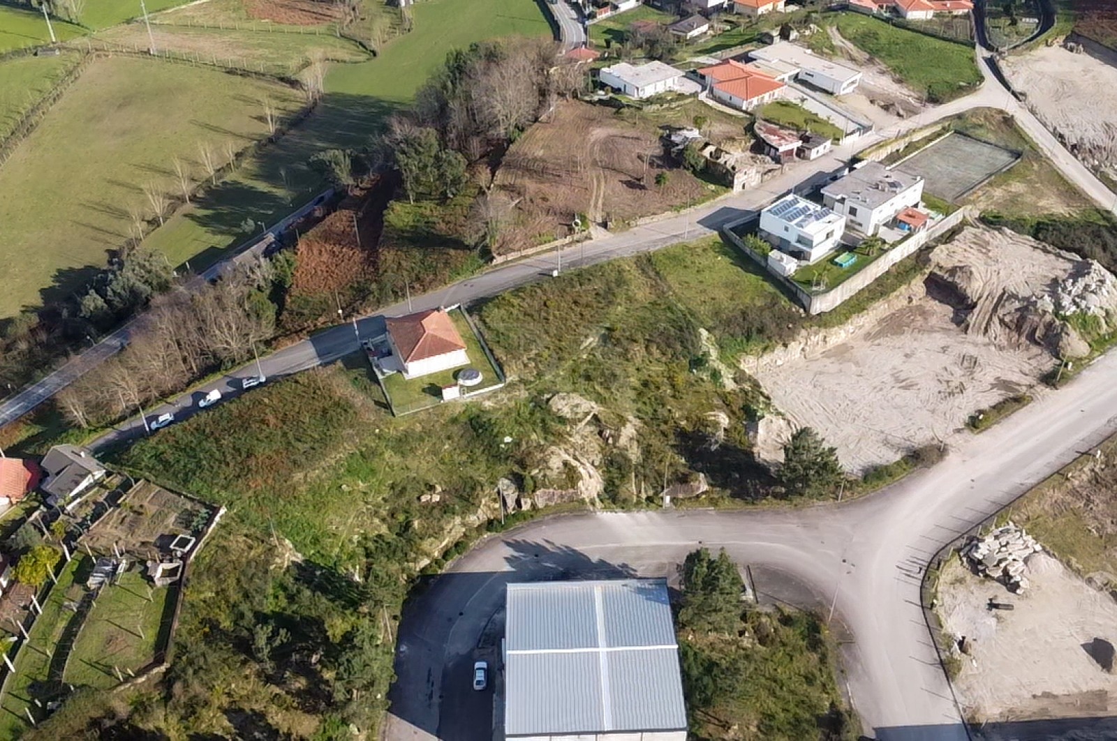 Terreno Urbano para Venda em Monsul, Póvoa de Lanhoso, Braga - Área envolvente (Imagem 15)