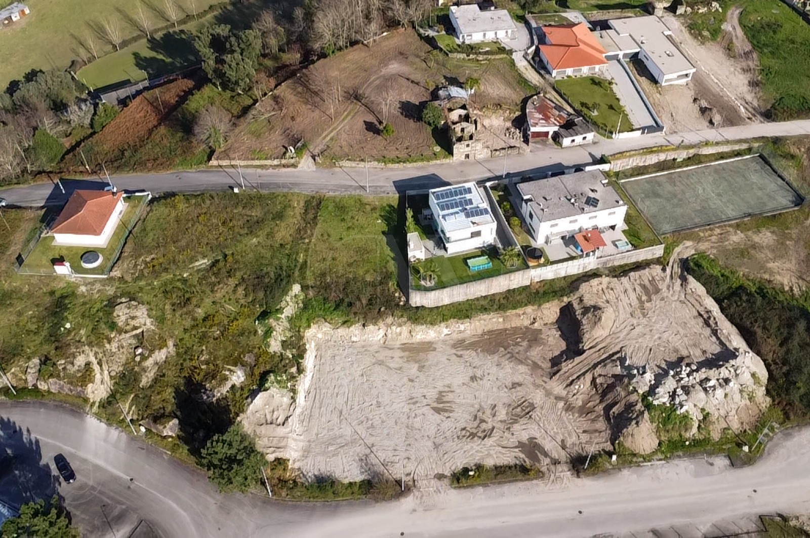 Terreno Industrial para Venda em Monsul, Póvoa de Lanhoso, Braga - Área envolvente (Imagem 9)