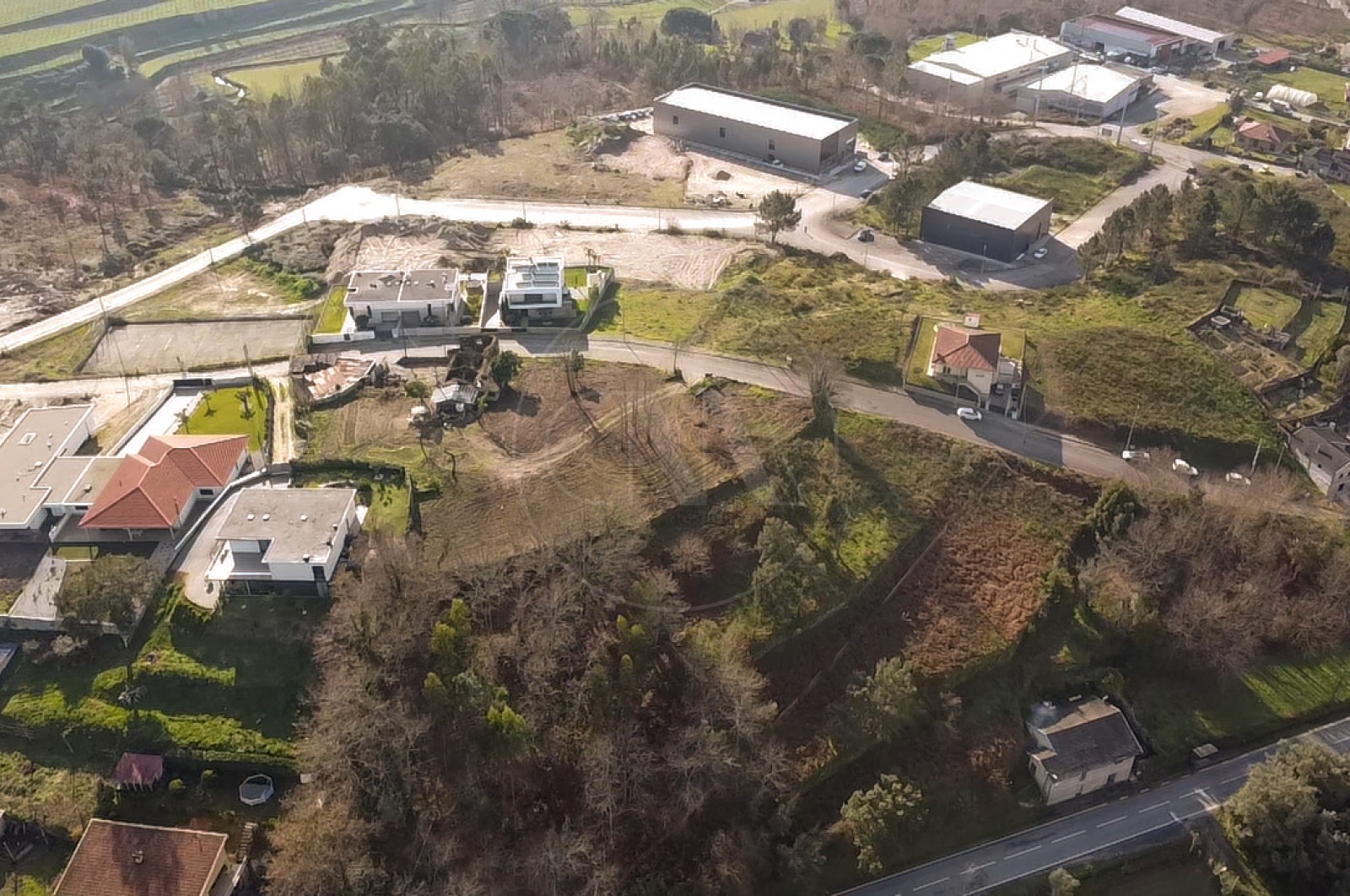 Terreno Industrial para Venda em Monsul, Póvoa de Lanhoso, Braga - Área envolvente (Imagem 15)