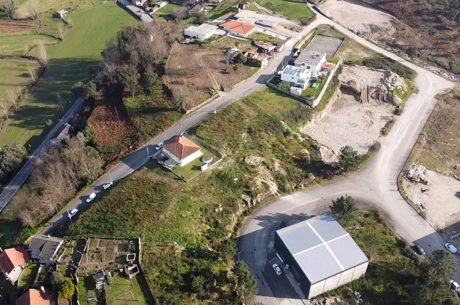 Terreno Industrial para Venda em Monsul, Póvoa de Lanhoso, Braga - Área envolvente (Imagem 13)