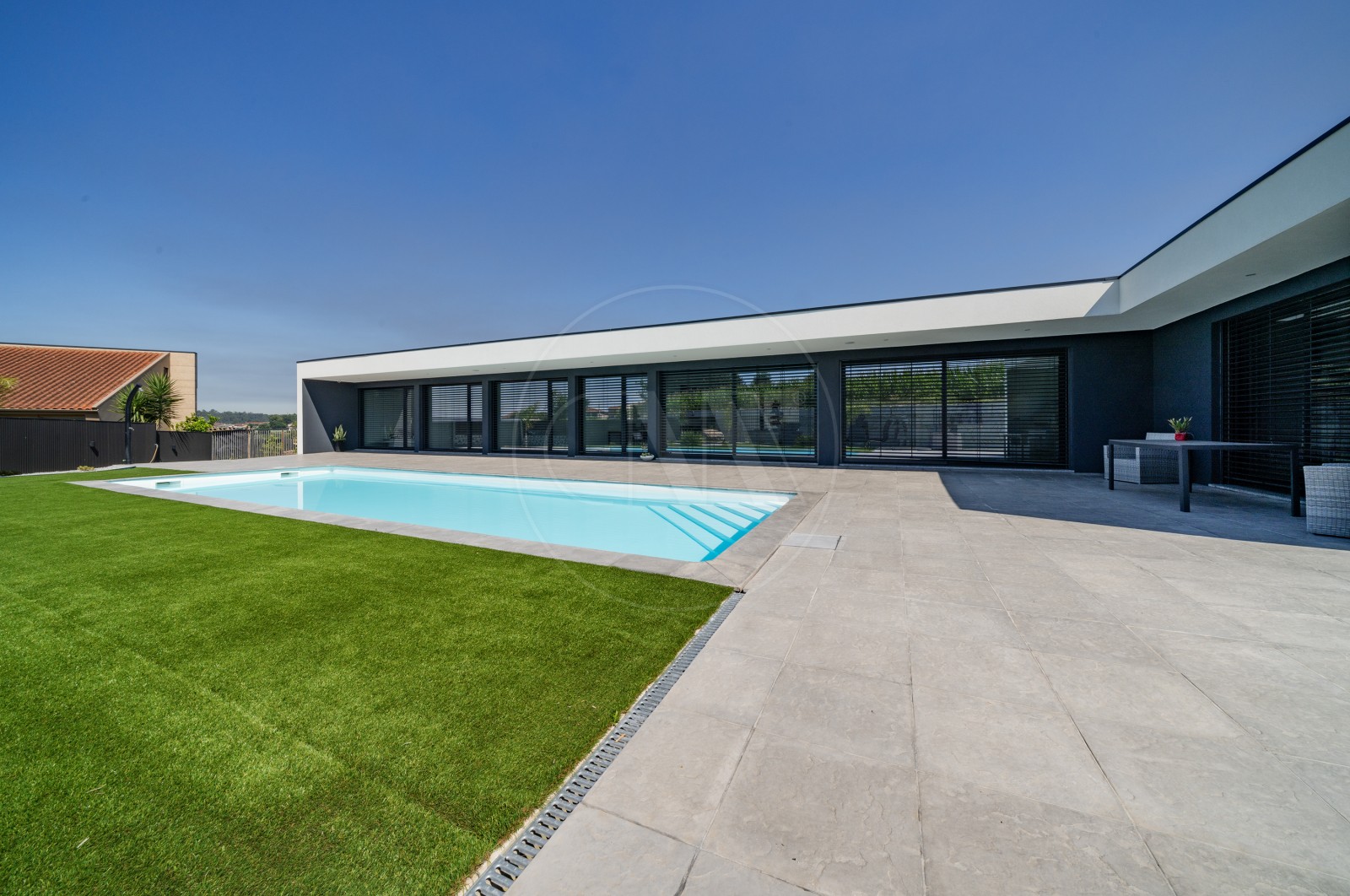 Moradia T4+1 para Venda em Nine, Vila Nova de Famalicão, Braga - Fachada (Imagem 6)