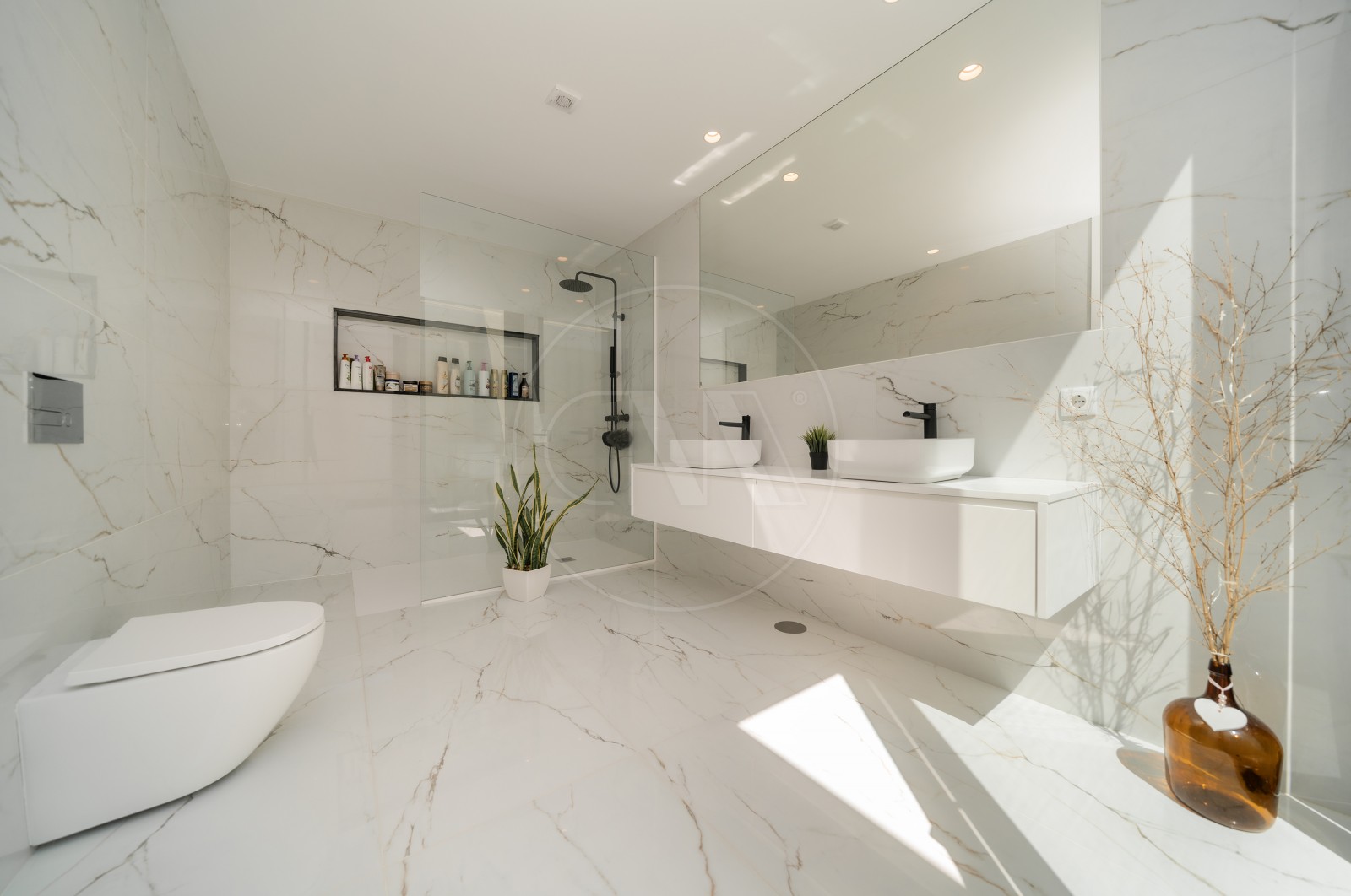 Moradia T4+1 para Venda em Nine, Vila Nova de Famalicão, Braga - Casa de banho (Imagem 1)