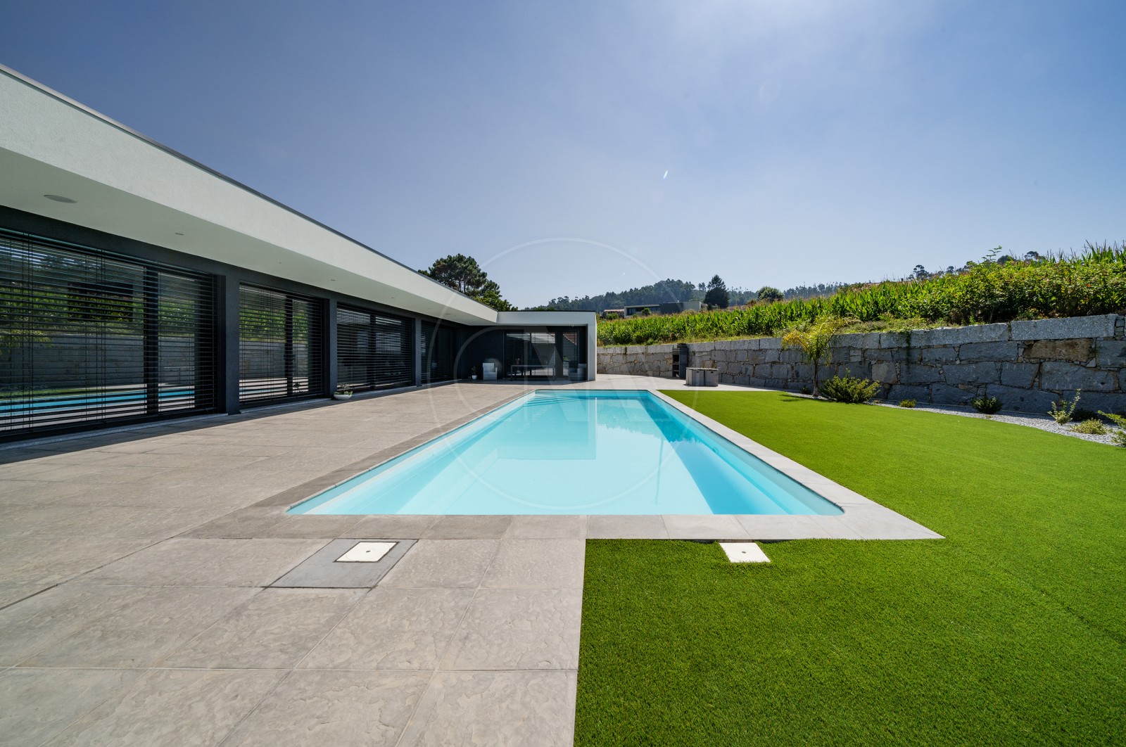 Moradia T4+1 para Venda em Nine, Vila Nova de Famalicão, Braga - Piscina (Imagem 3)