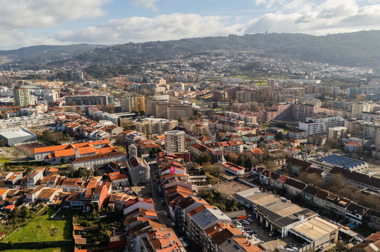 Apartment T1 for For sale in Braga (São Vítor), Braga, Braga - Área envolvente (Imagem 26)