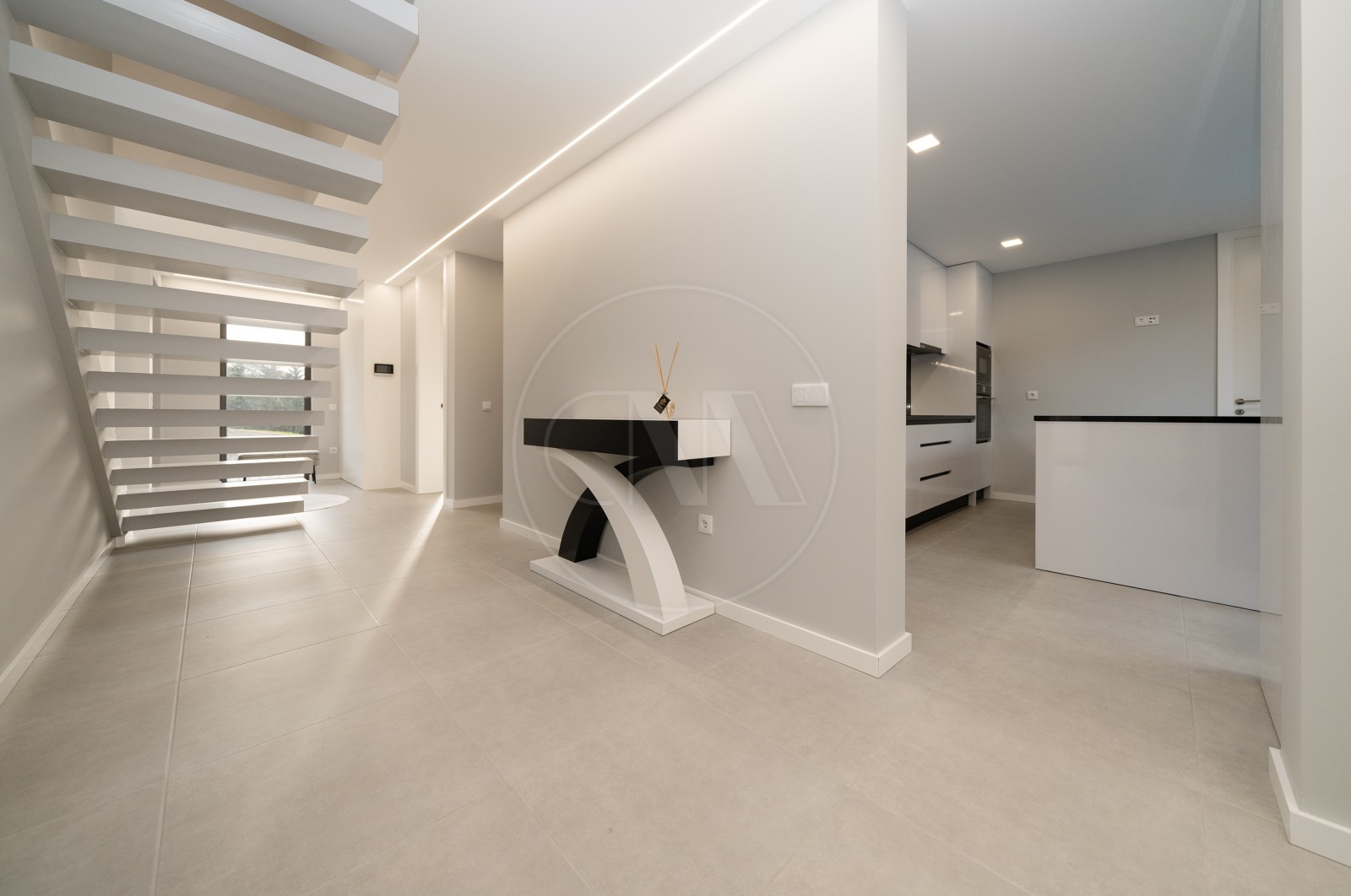 Moradia T3 para Venda em Vila Chã, Esposende, Braga - Corredor (Imagem 1)