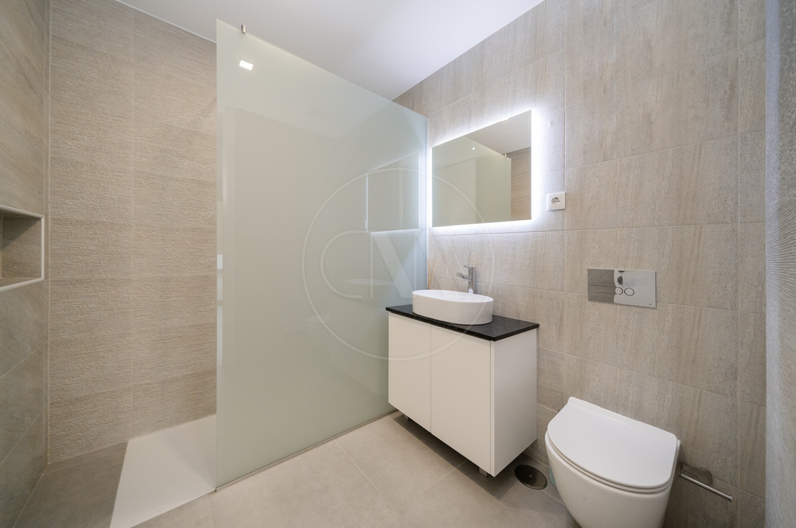 Moradia T3 para Venda em Vila Chã, Esposende, Braga - Casa de banho (Imagem 3)