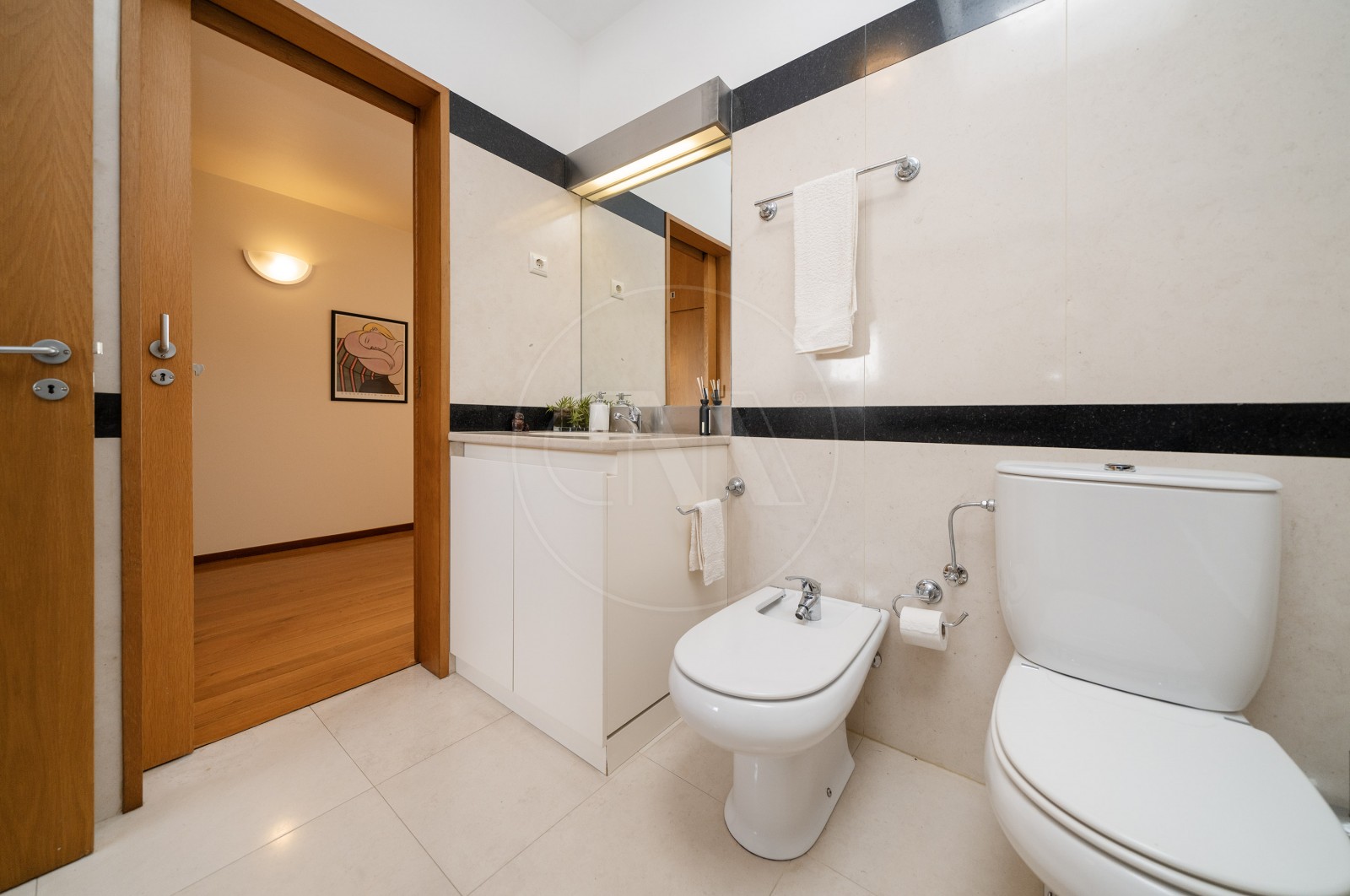 Moradia T6 para Venda em Nogueiró e Tenões, Braga, Braga - Casa de banho (Imagem 4)