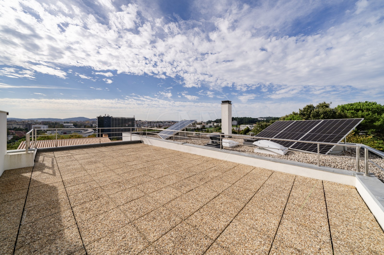 Moradia T6 para Venda em Nogueiró e Tenões, Braga, Braga - Terraço (Imagem 8)