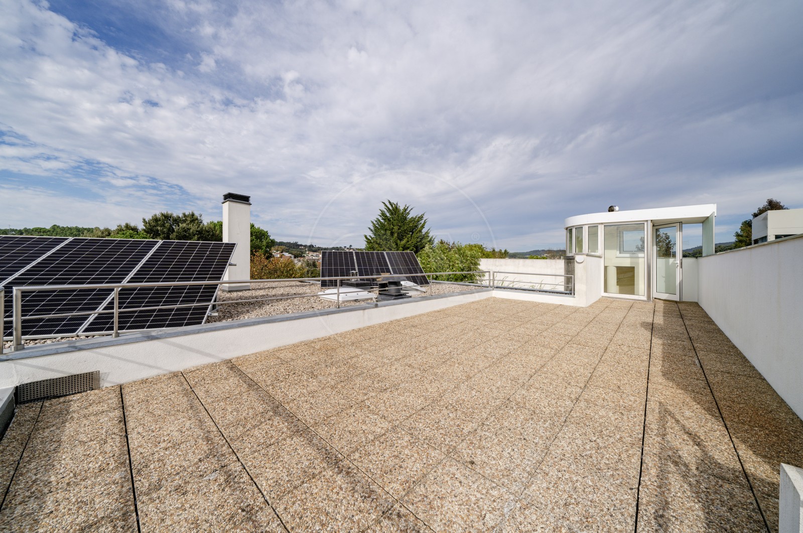 Moradia T6 para Venda em Nogueiró e Tenões, Braga, Braga - Terraço (Imagem 11)