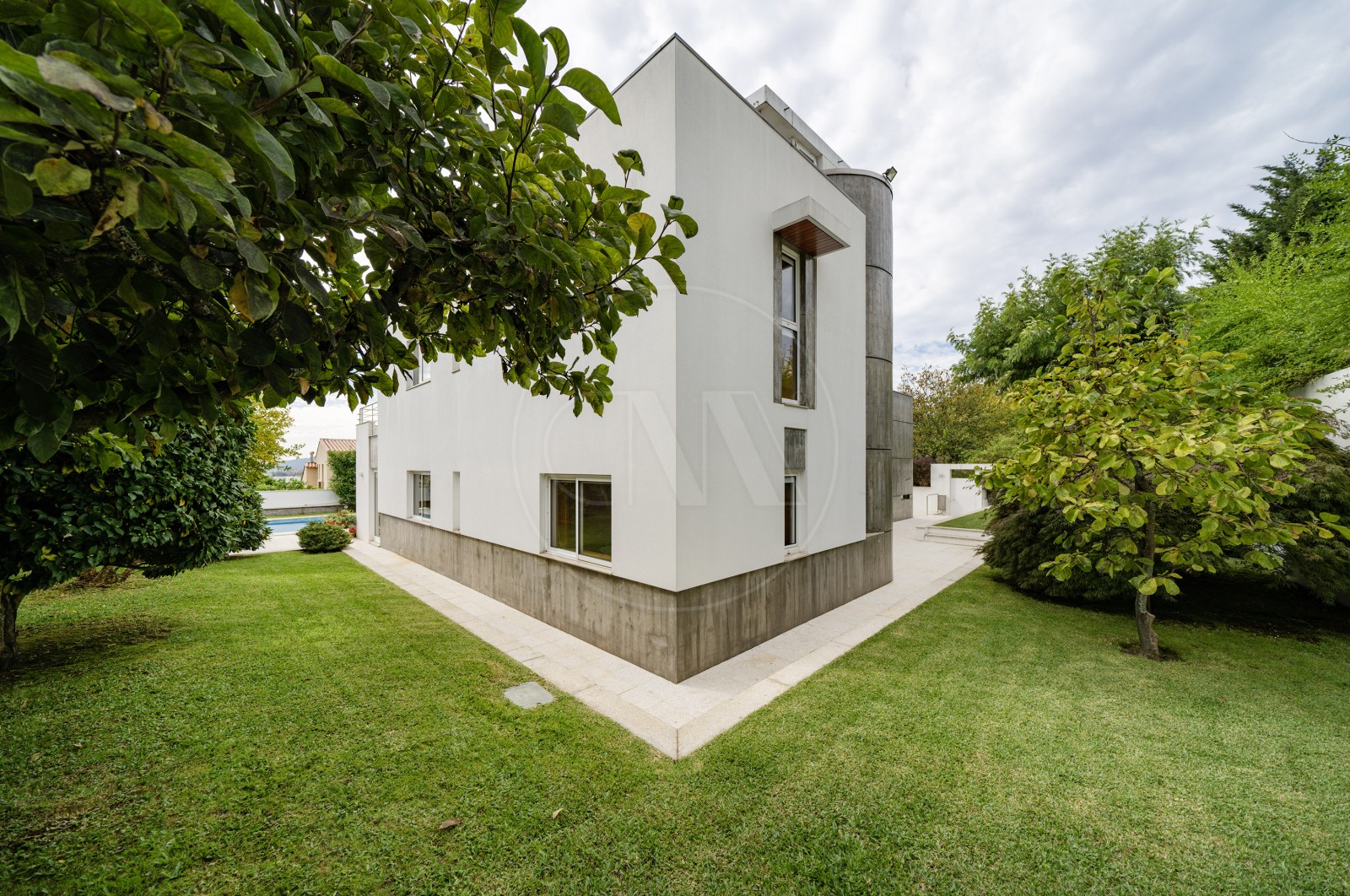 Moradia T6 para Venda em Nogueiró e Tenões, Braga, Braga - Quintal/Jardim (Imagem 3)