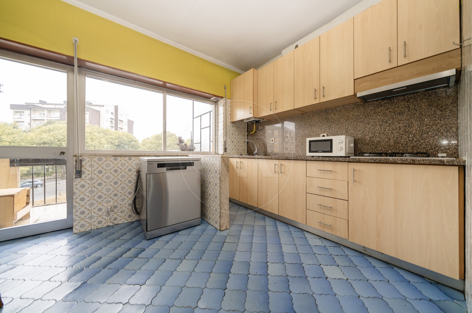 Apartamento T1+1 para Venda em Braga (Maximinos, Sé e Cividade), Braga, Braga - Cozinha (Imagem 1)