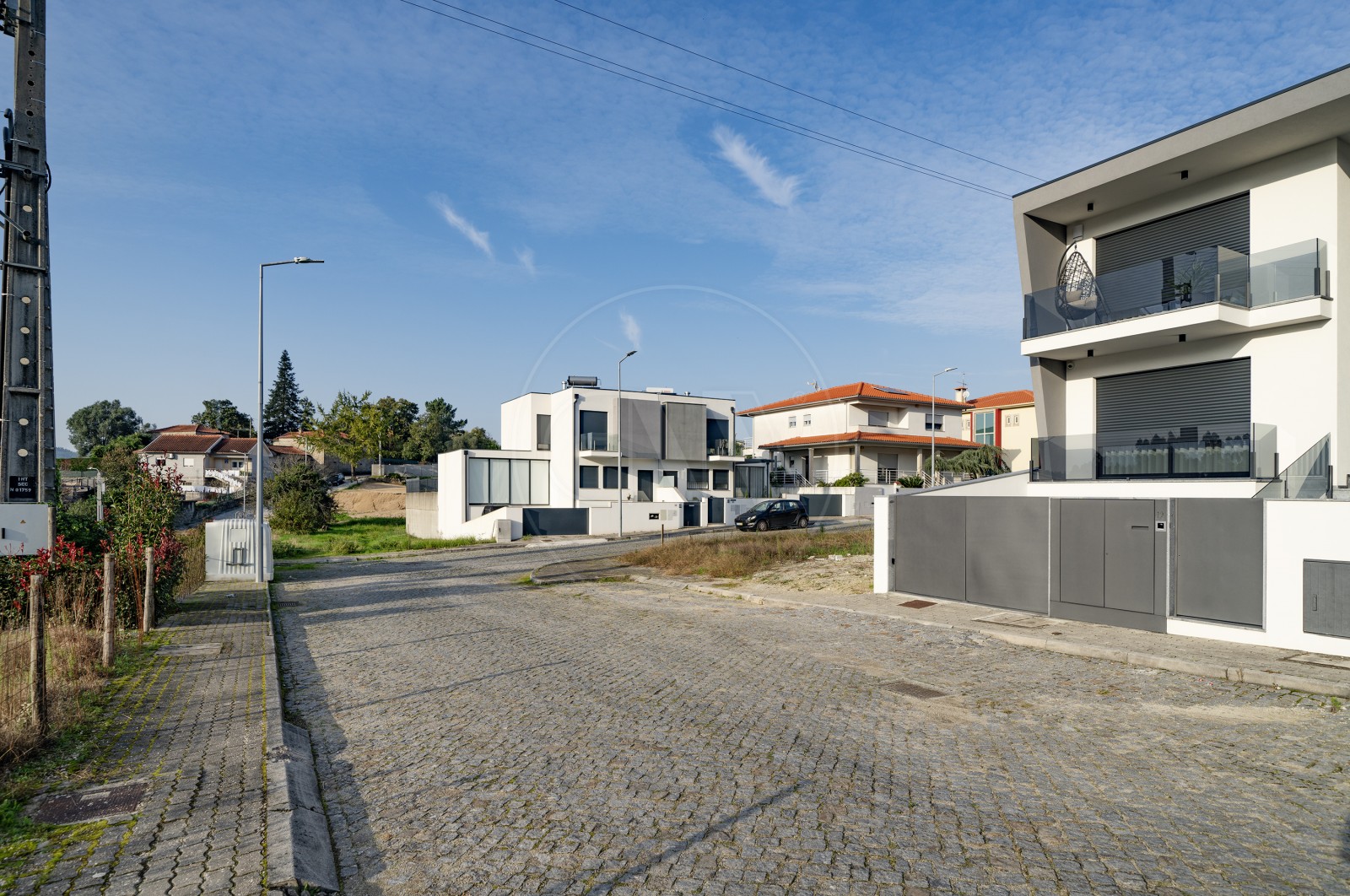 Terreno Urbano para Venda em Priscos, Braga, Braga - Área envolvente (Imagem 2)