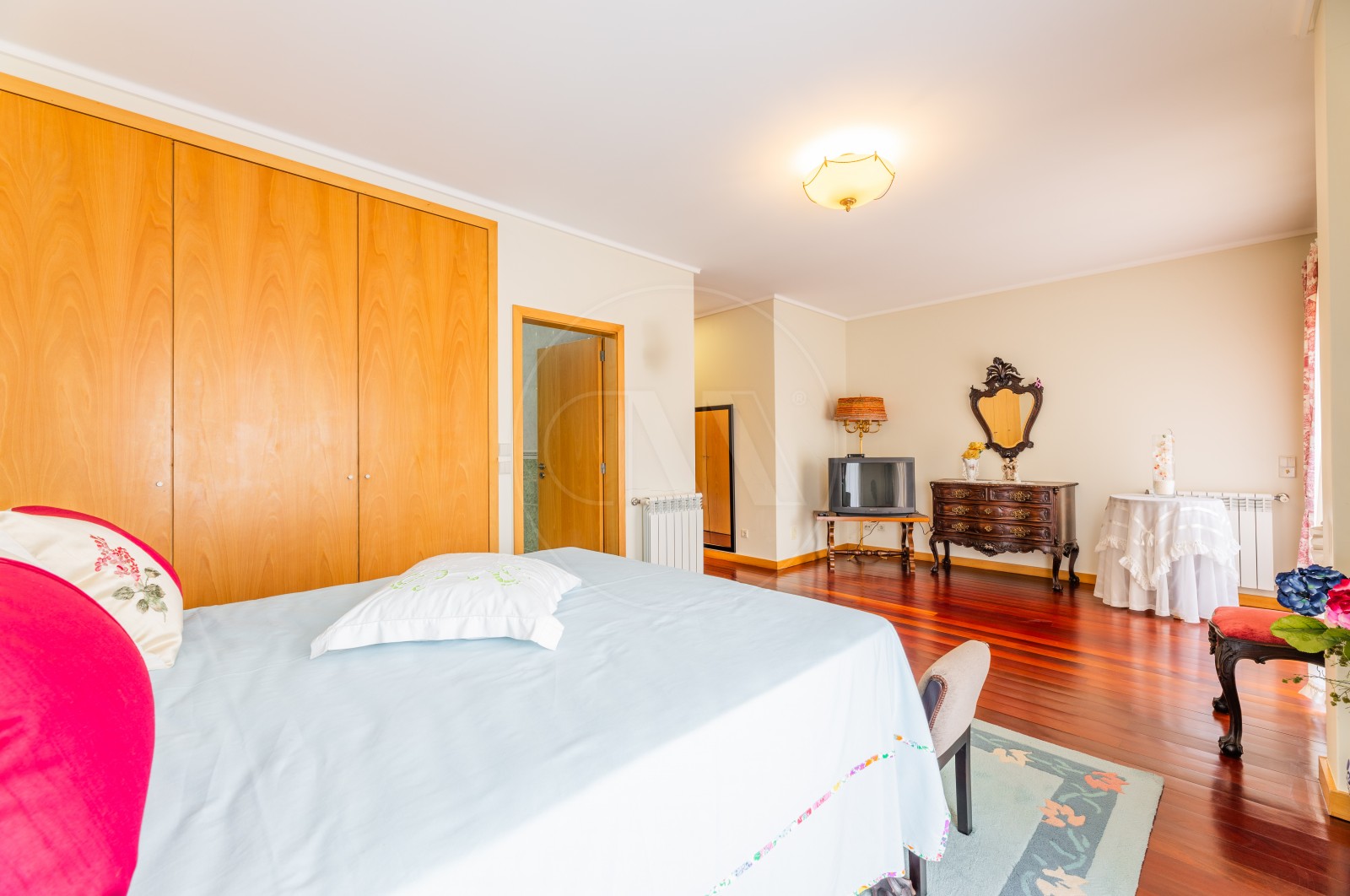 Moradia T3 para Venda em Celeirós, Aveleda e Vimieiro, Braga, Braga - Suite (Imagem 3)