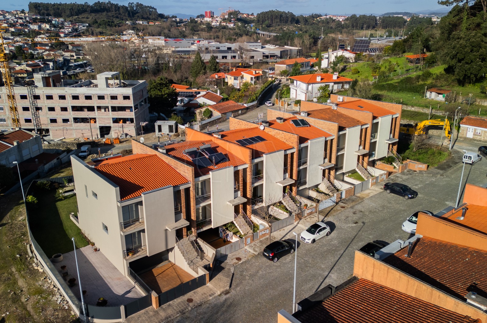 Moradia T3 para Venda em Celeirós, Aveleda e Vimieiro, Braga, Braga - Área envolvente (Imagem 2)