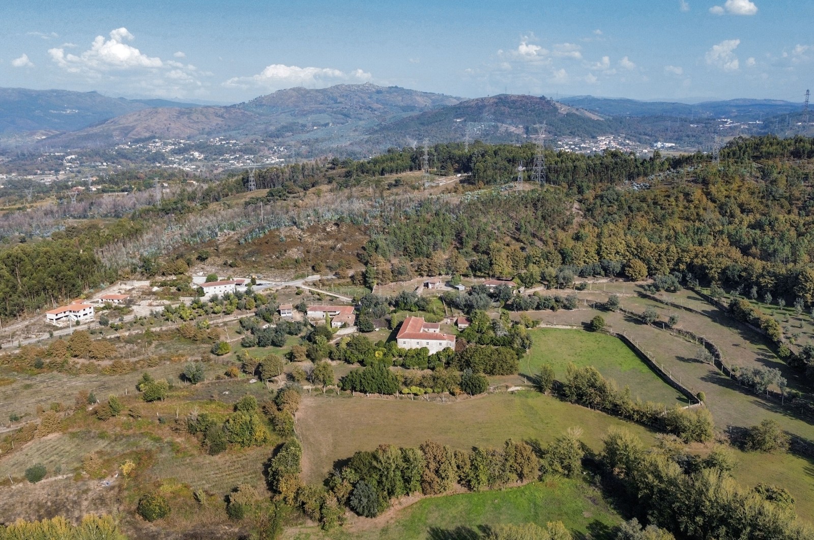 Farm T8 for For sale in Covelas, Póvoa de Lanhoso, Braga - Área envolvente (Imagem 7)