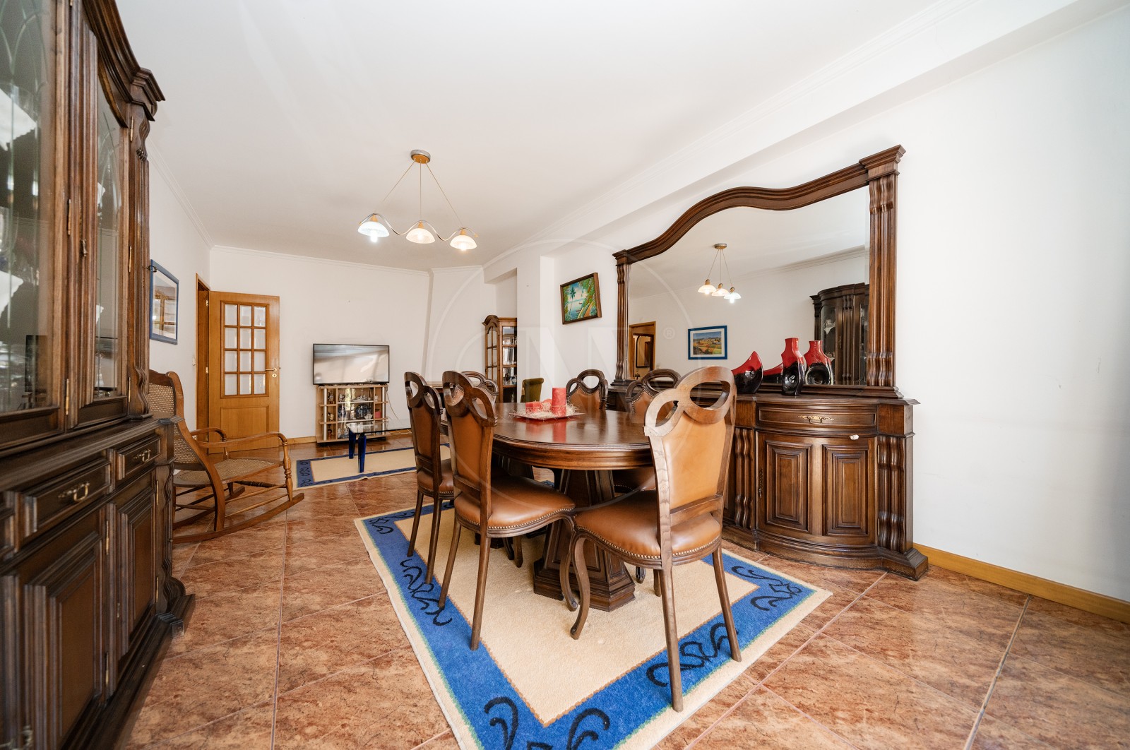 Apartamento T2 para Venda em Nogueira, Fraião e Lamaçães, Braga, Braga - Sala (Imagem 4)