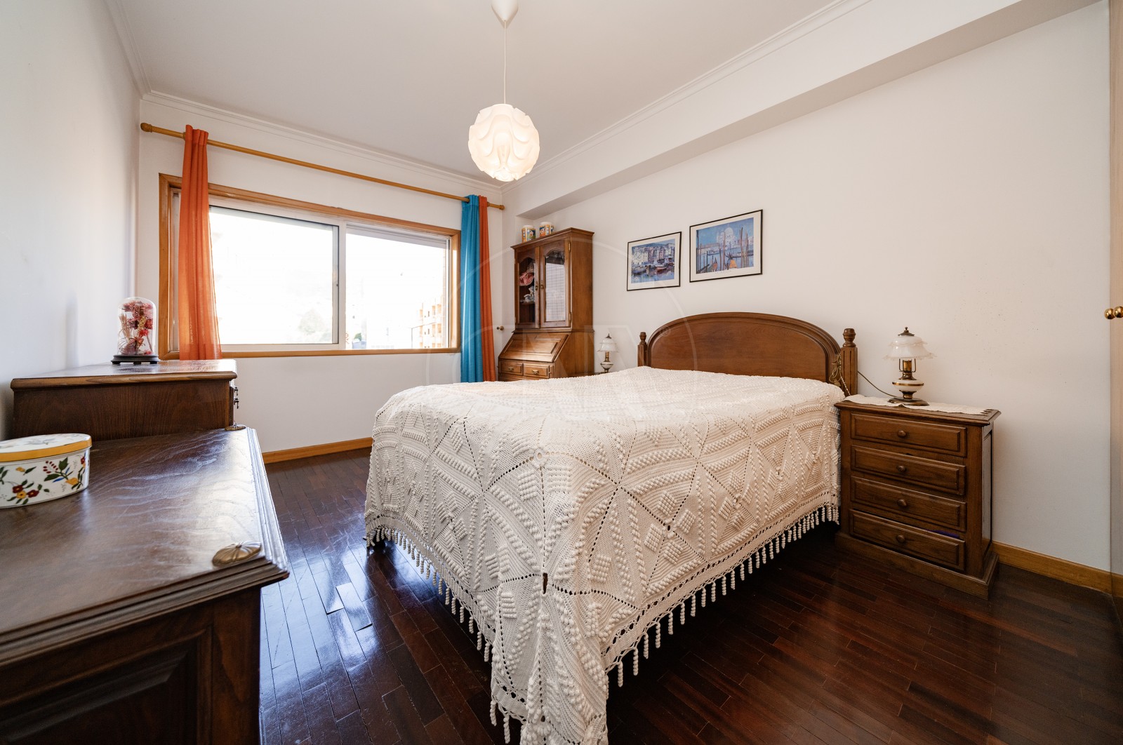 Apartamento T2 para Venda em Nogueira, Fraião e Lamaçães, Braga, Braga - Quarto (Imagem 1)