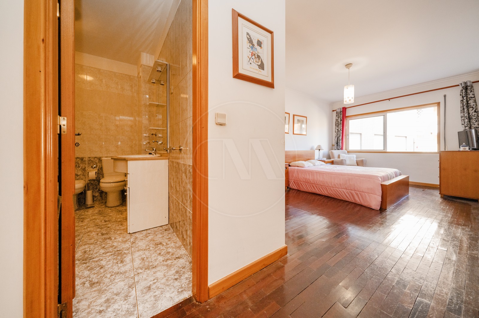 Apartamento T2 para Venda em Nogueira, Fraião e Lamaçães, Braga, Braga - Corredor (Imagem 6)