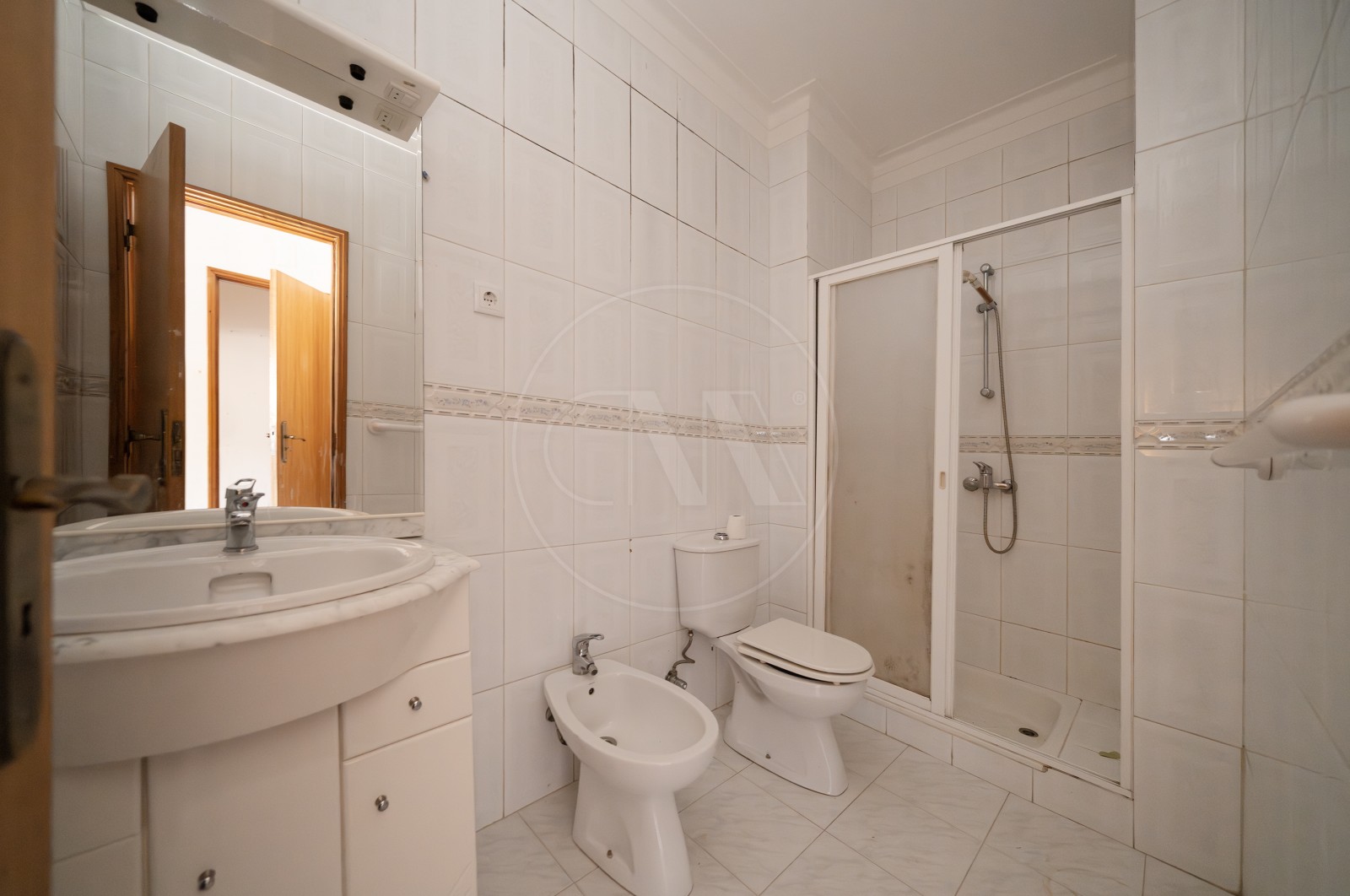 Apartamento T3 para Venda em Gualtar, Braga, Braga - Casa de banho (Imagem 2)