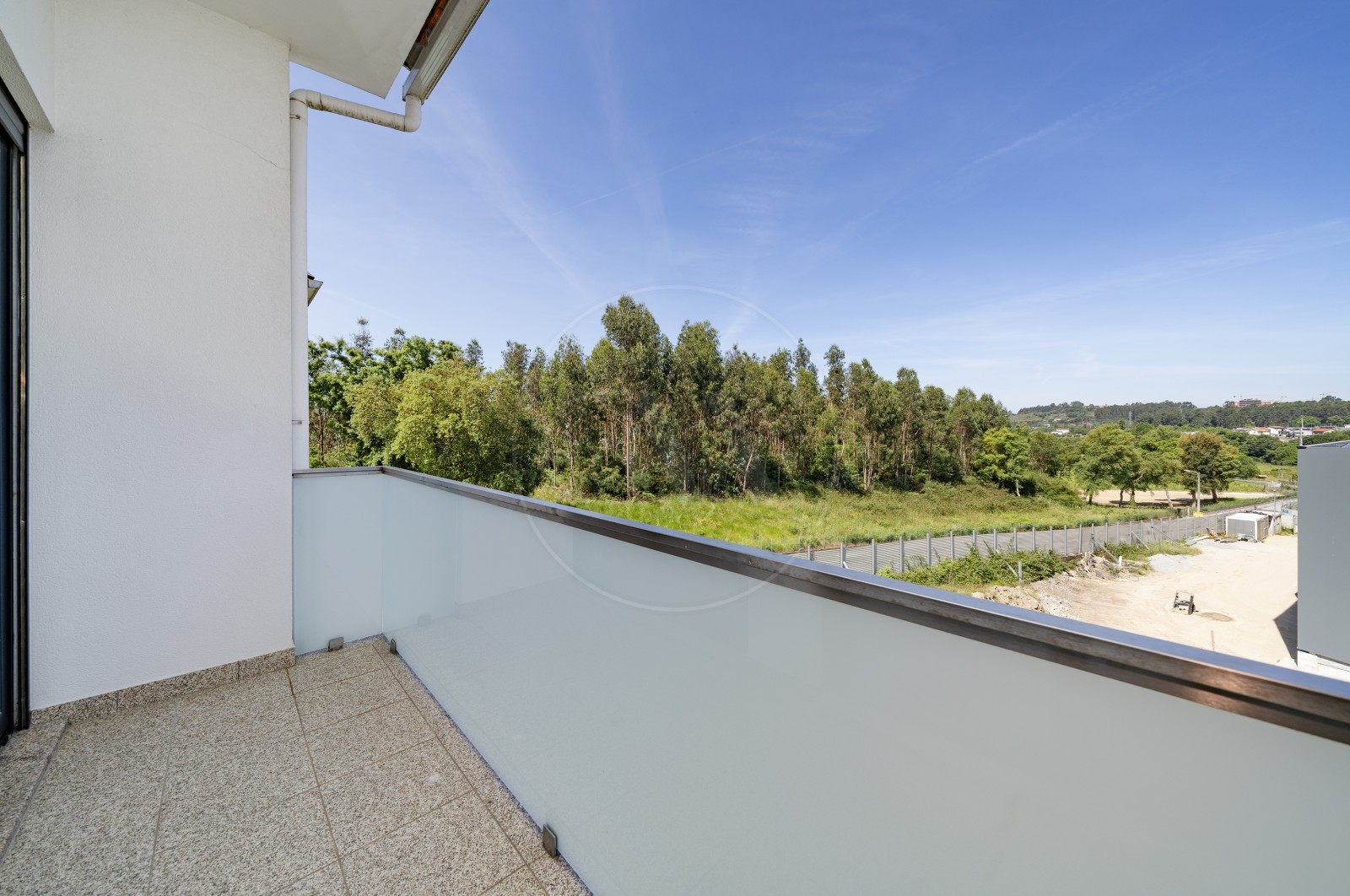 Moradia T3 para Venda em Lomar e Arcos, Braga, Braga - Varanda (Imagem 2)