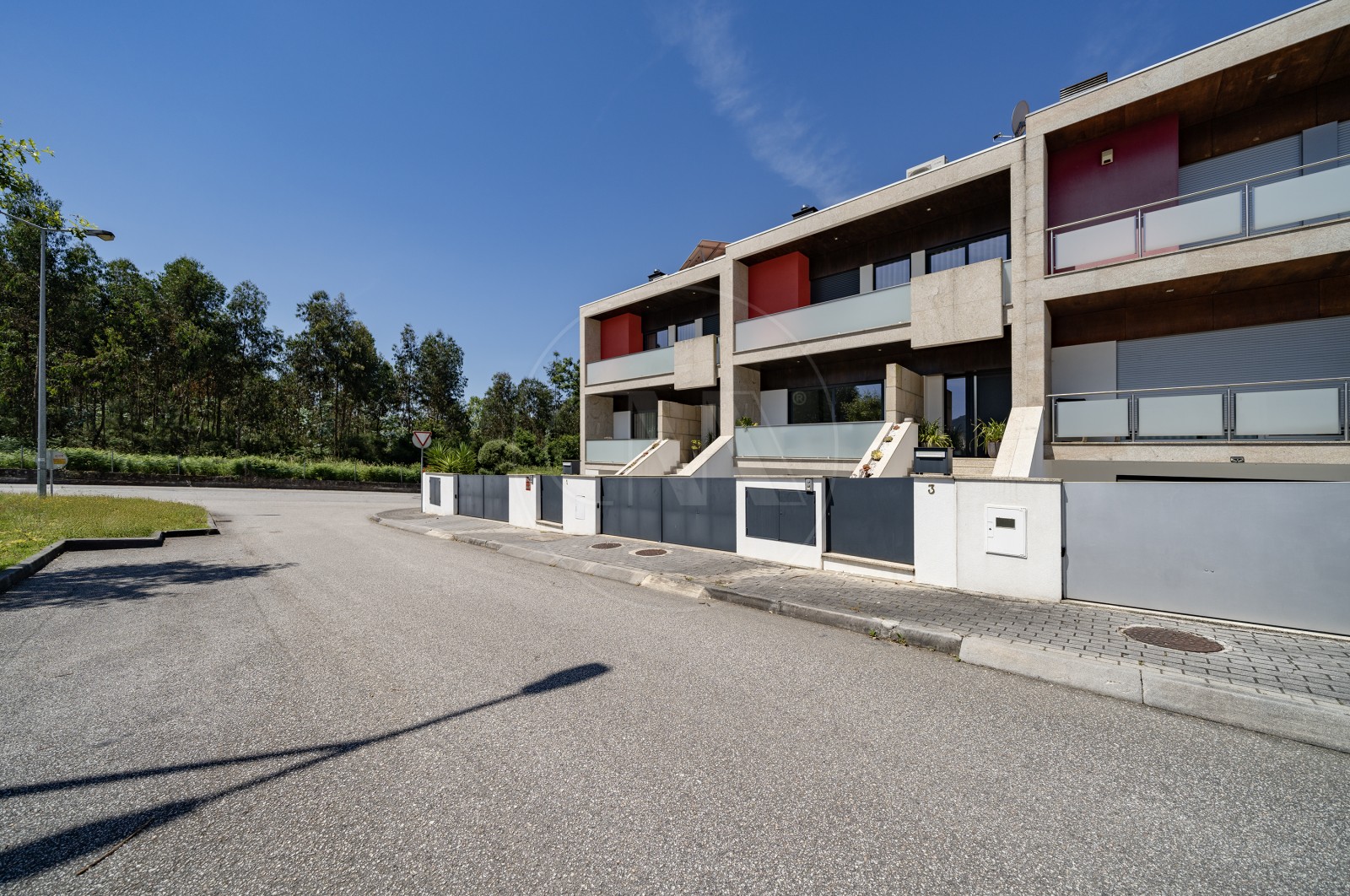 Moradia T3 para Venda em Lomar e Arcos, Braga, Braga - Área envolvente (Imagem 1)