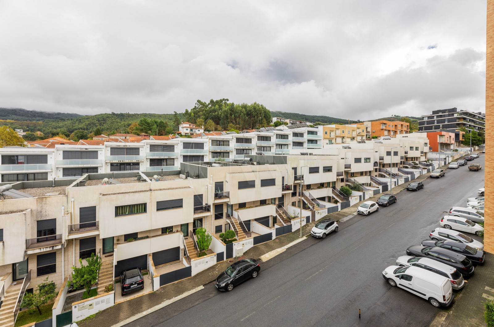 Apartamento T3 para Venda em Nogueira, Fraião e Lamaçães, Braga, Braga - Área envolvente (Imagem 8)