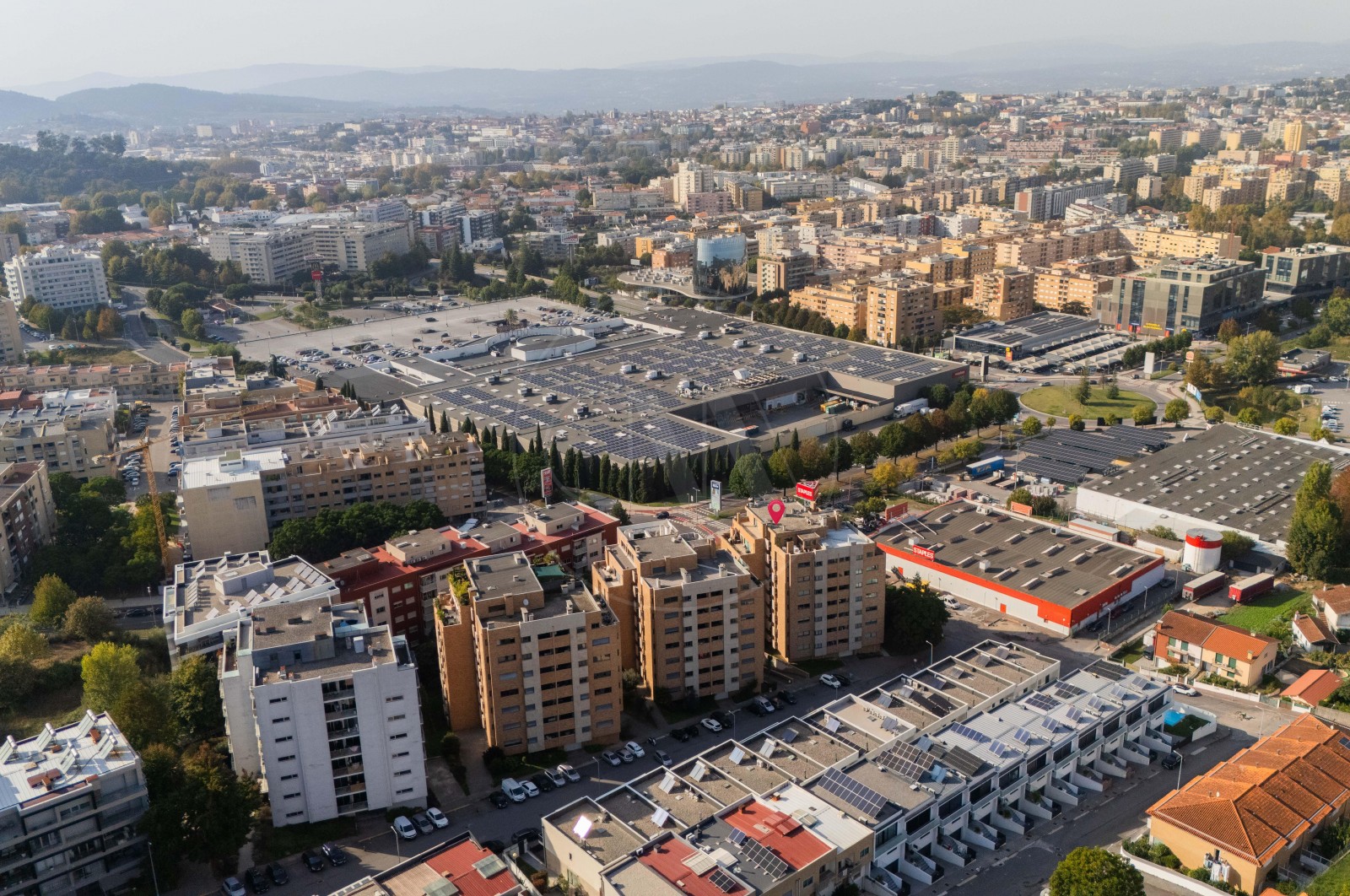 Apartamento T3 para Venda em Nogueira, Fraião e Lamaçães, Braga, Braga - Área envolvente (Imagem 15)