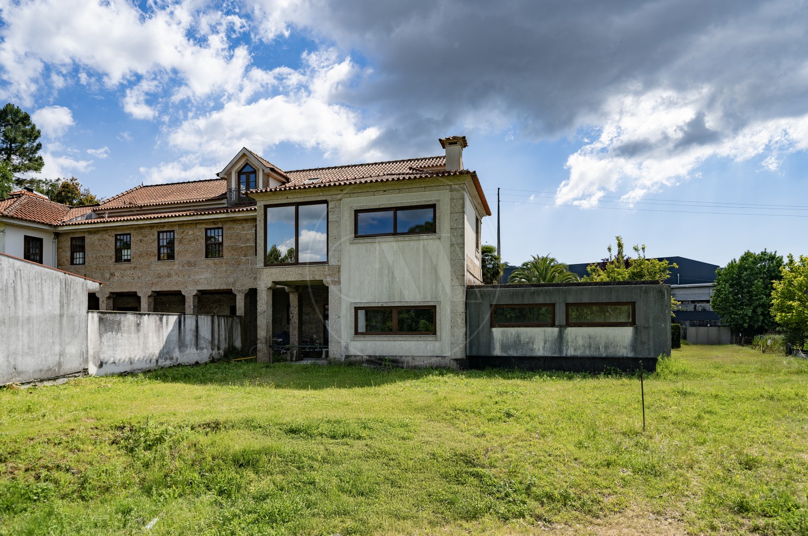 Moradia T3 para Venda em Priscos, Braga, Braga - Fachada (Imagem 6)