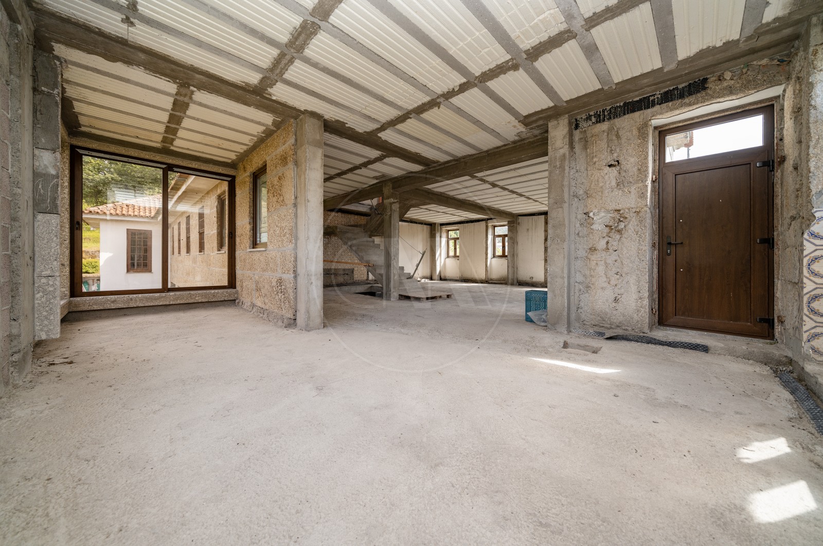 Moradia T3 para Venda em Priscos, Braga, Braga - Sala (Imagem 6)