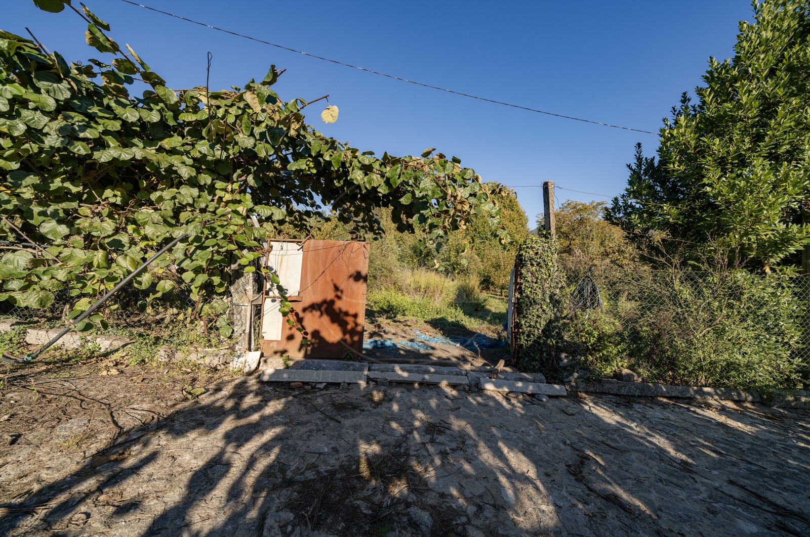 Land Rustic for For sale in Torre e Portela, Amares, Braga - Terreno (Imagem 8)