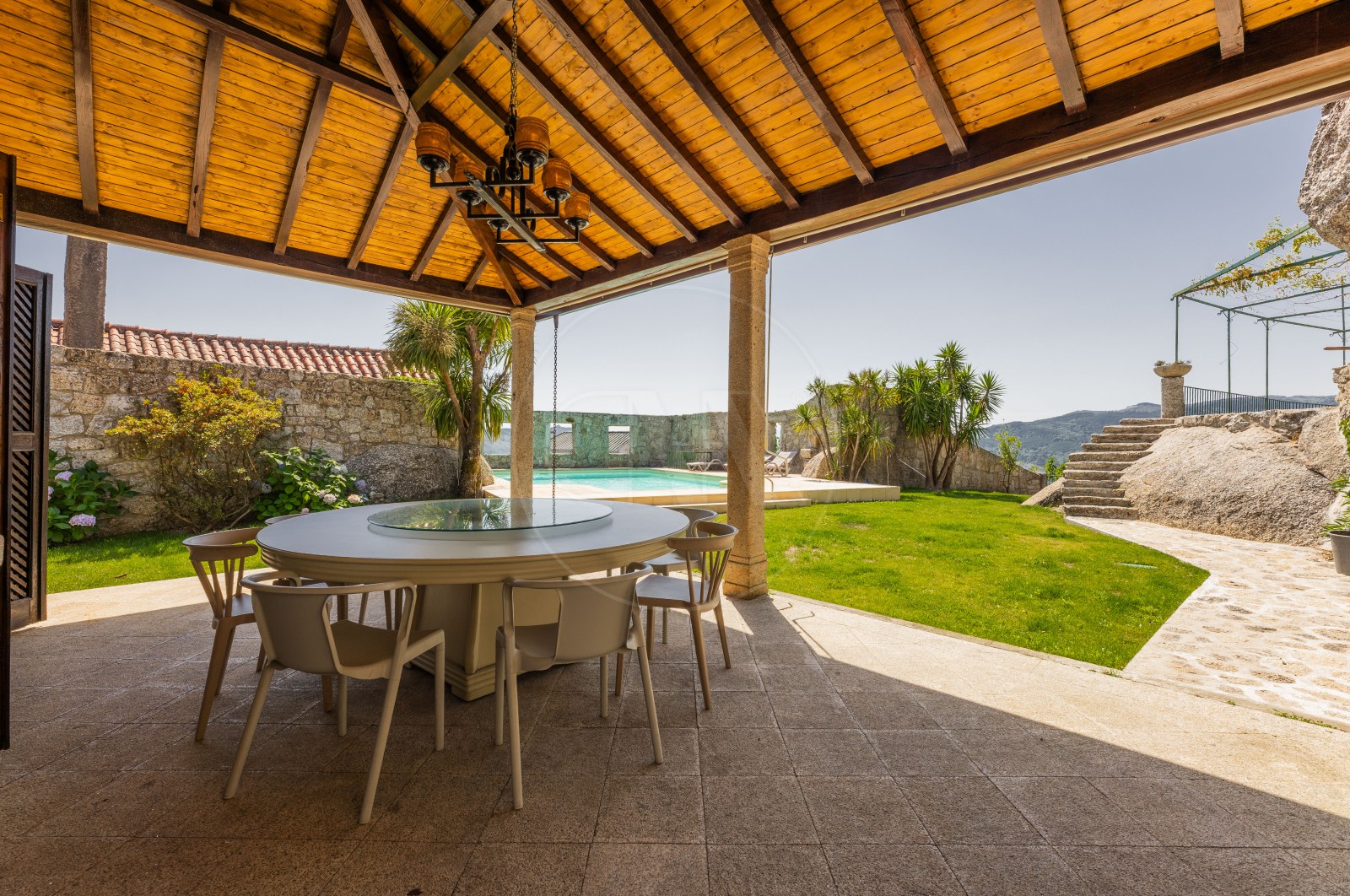 House T6 for For sale in Ventosa e Cova, Vieira do Minho, Braga - Área envolvente (Imagem 6)