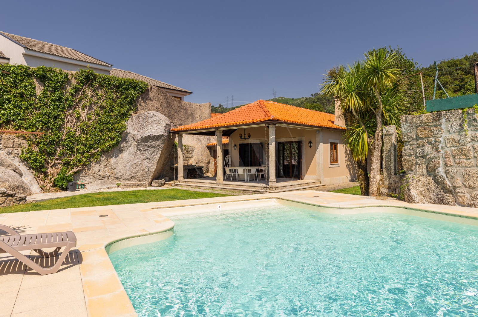 House T6 for For sale in Ventosa e Cova, Vieira do Minho, Braga - Áreas comuns (Imagem 1)