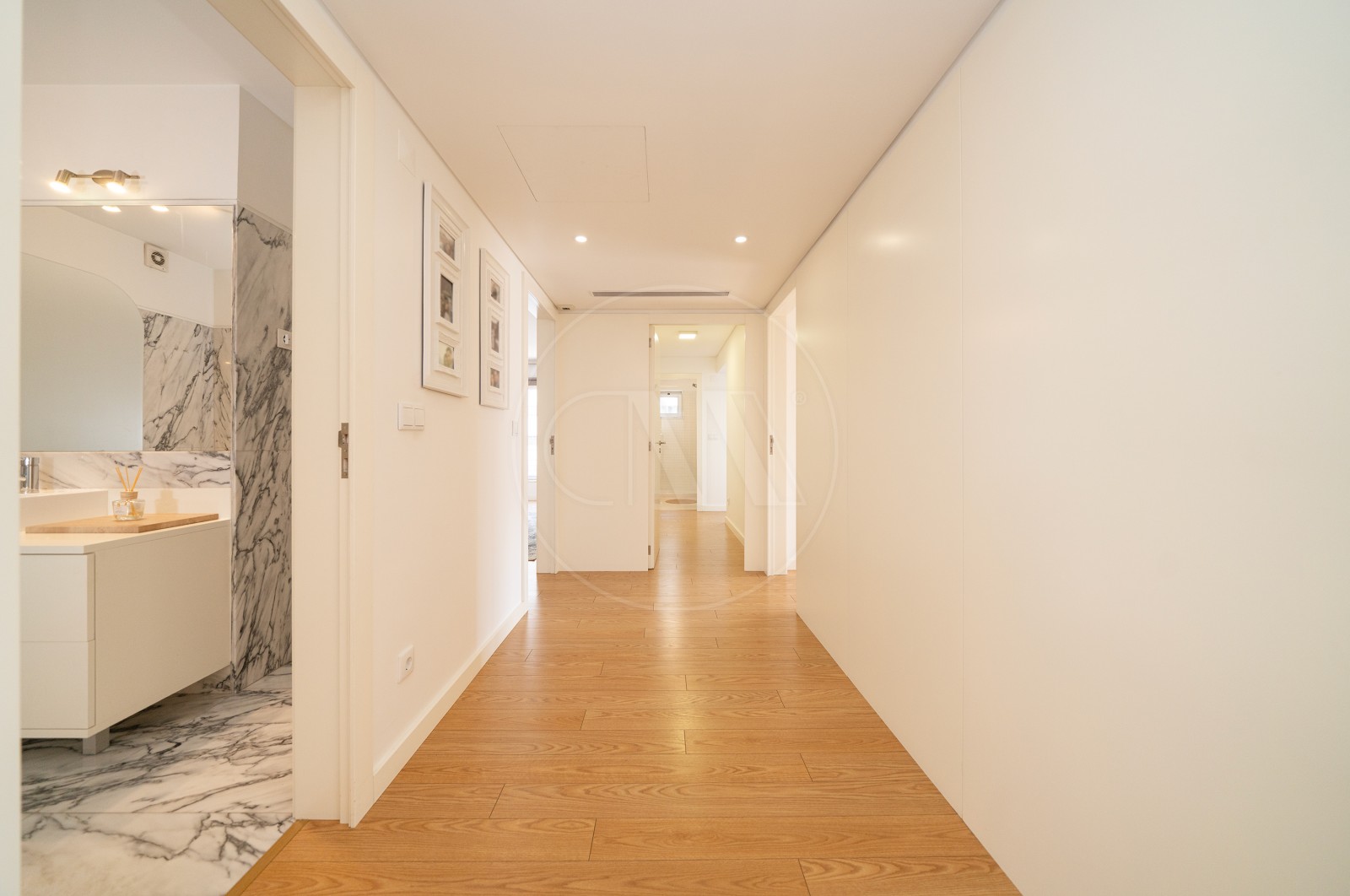 Apartamento T4 para Venda em Braga (São Vítor), Braga, Braga - Corredor (Imagem 5)