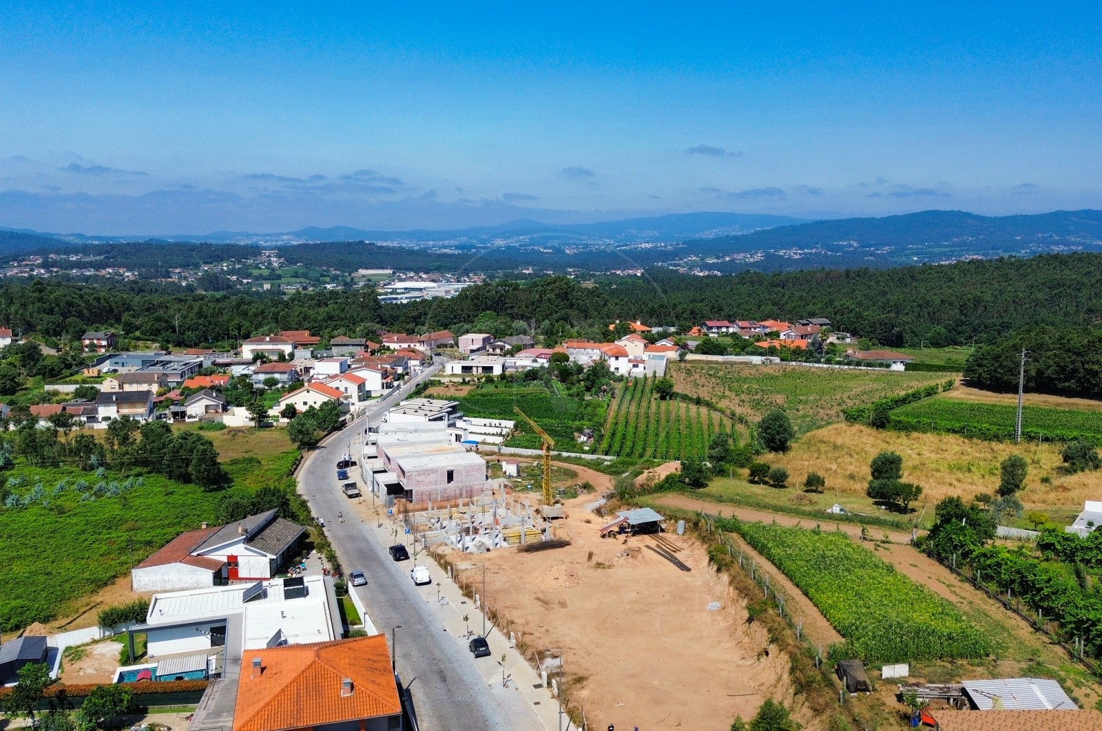 Moradia T4 para Venda em Cabreiros e Passos (São Julião), Braga, Braga - Área envolvente (Imagem 5)